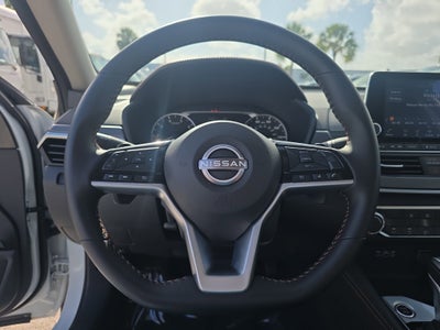 2025 Nissan Altima SR