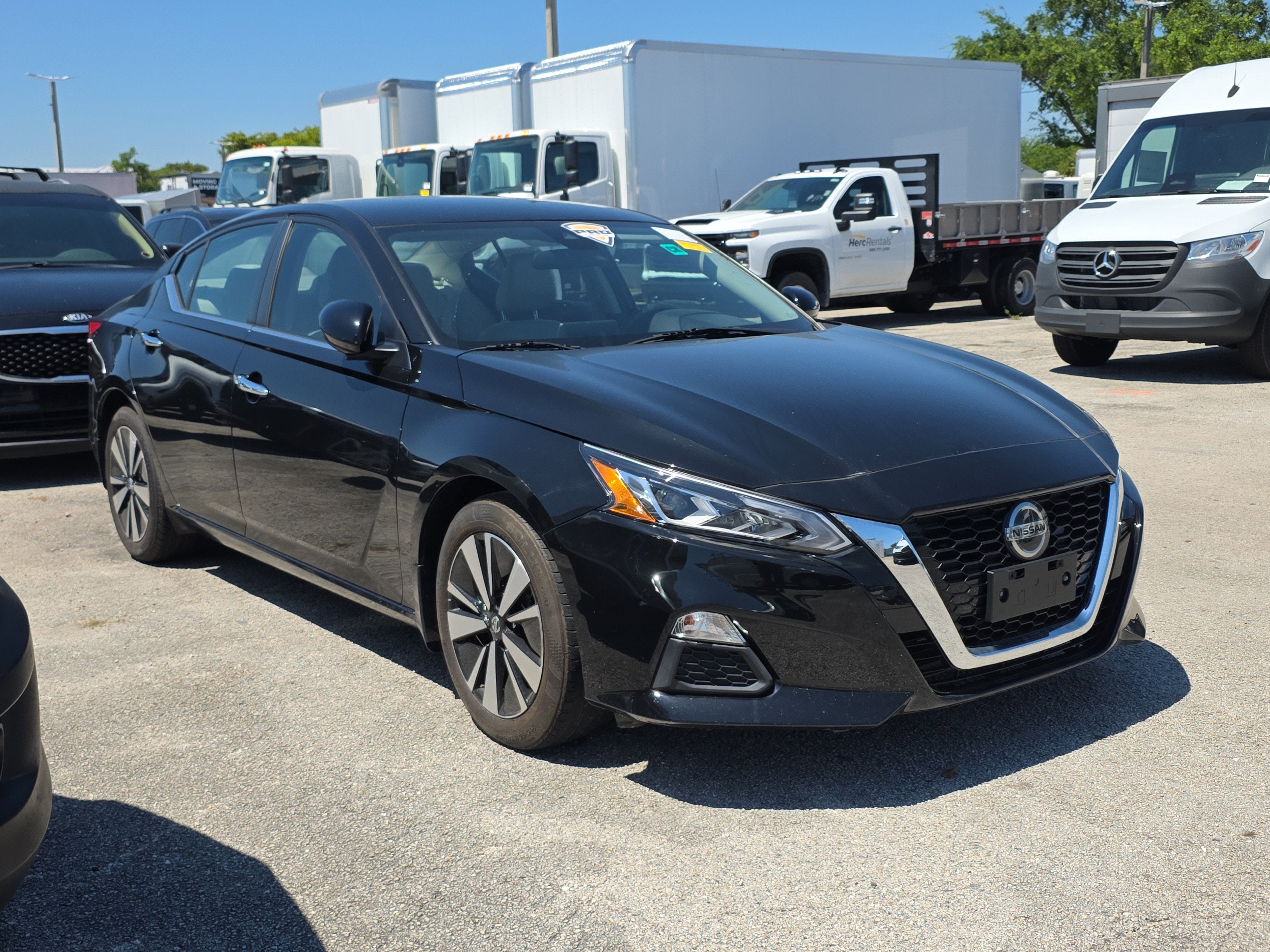 2021 Nissan Altima 2.5 SV