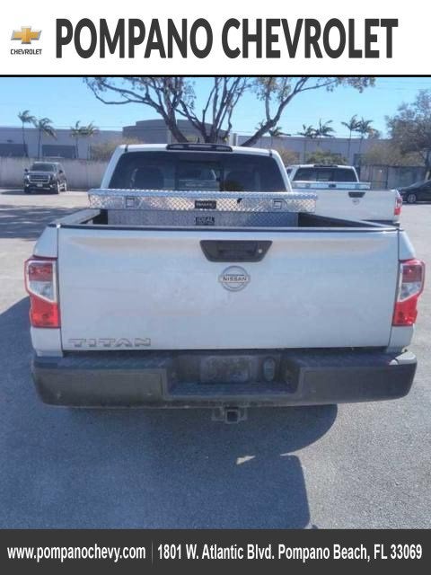 2022 Nissan Titan S