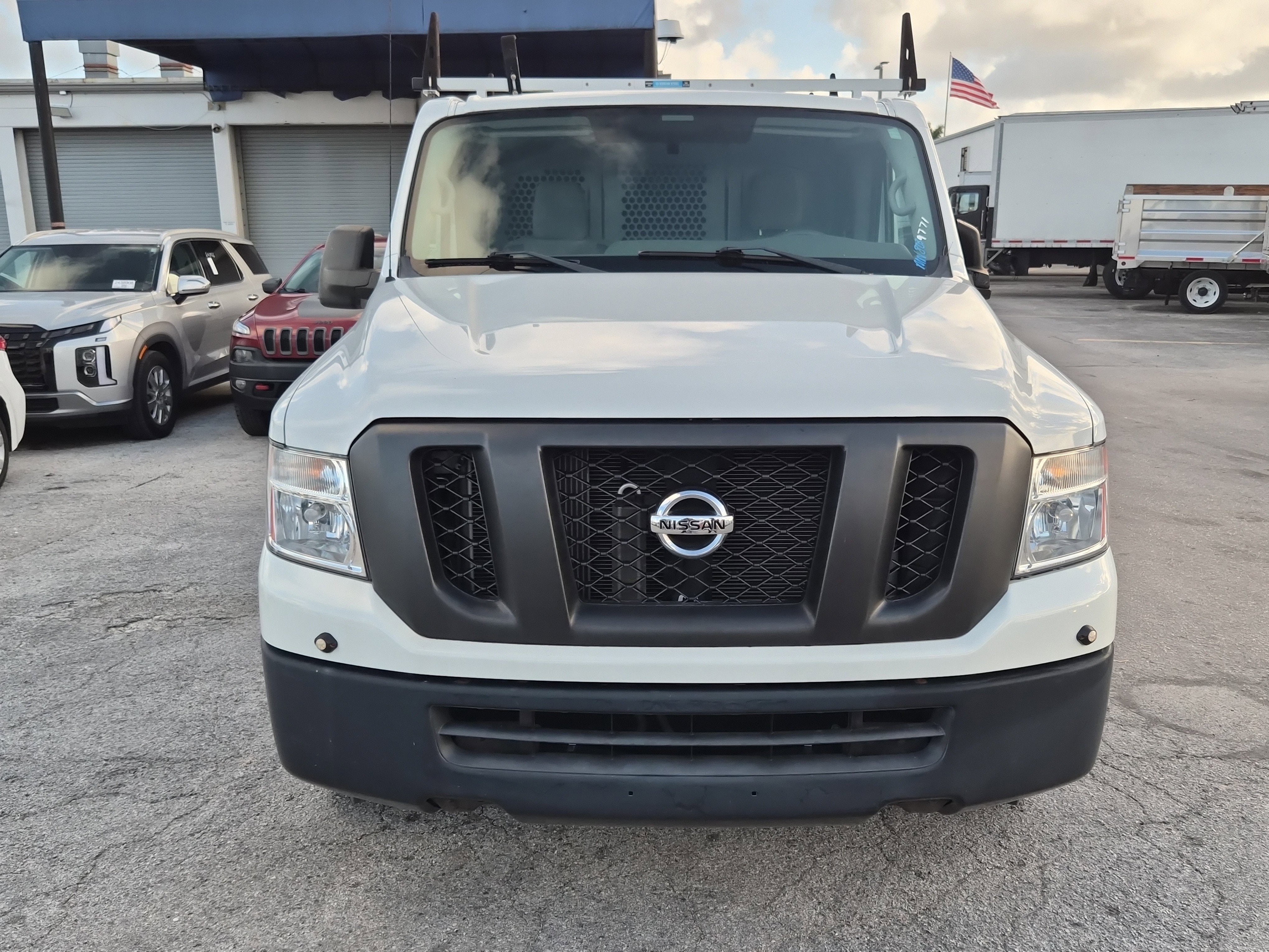 2021 Nissan NV Cargo SV