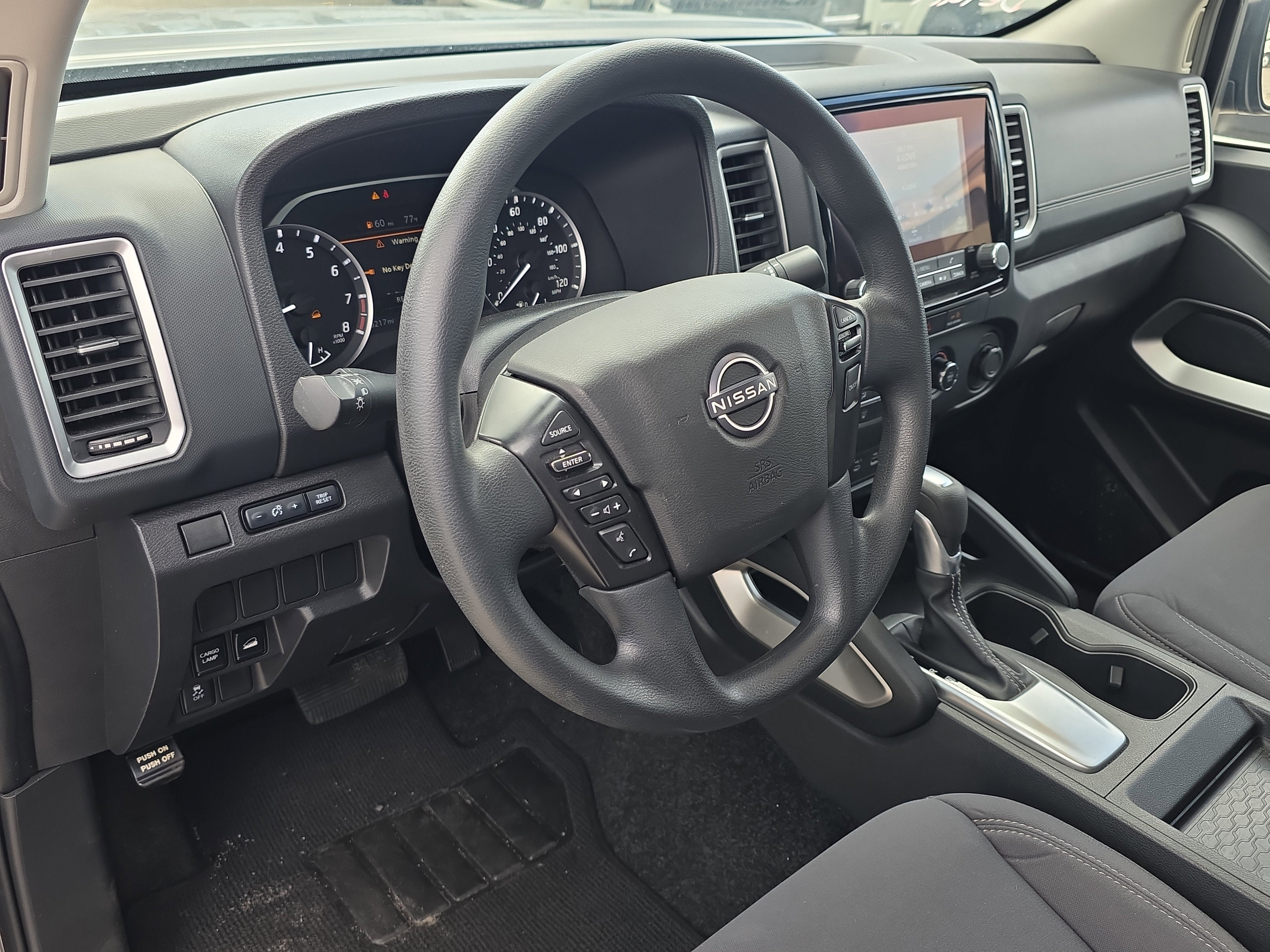 2023 Nissan Frontier SV