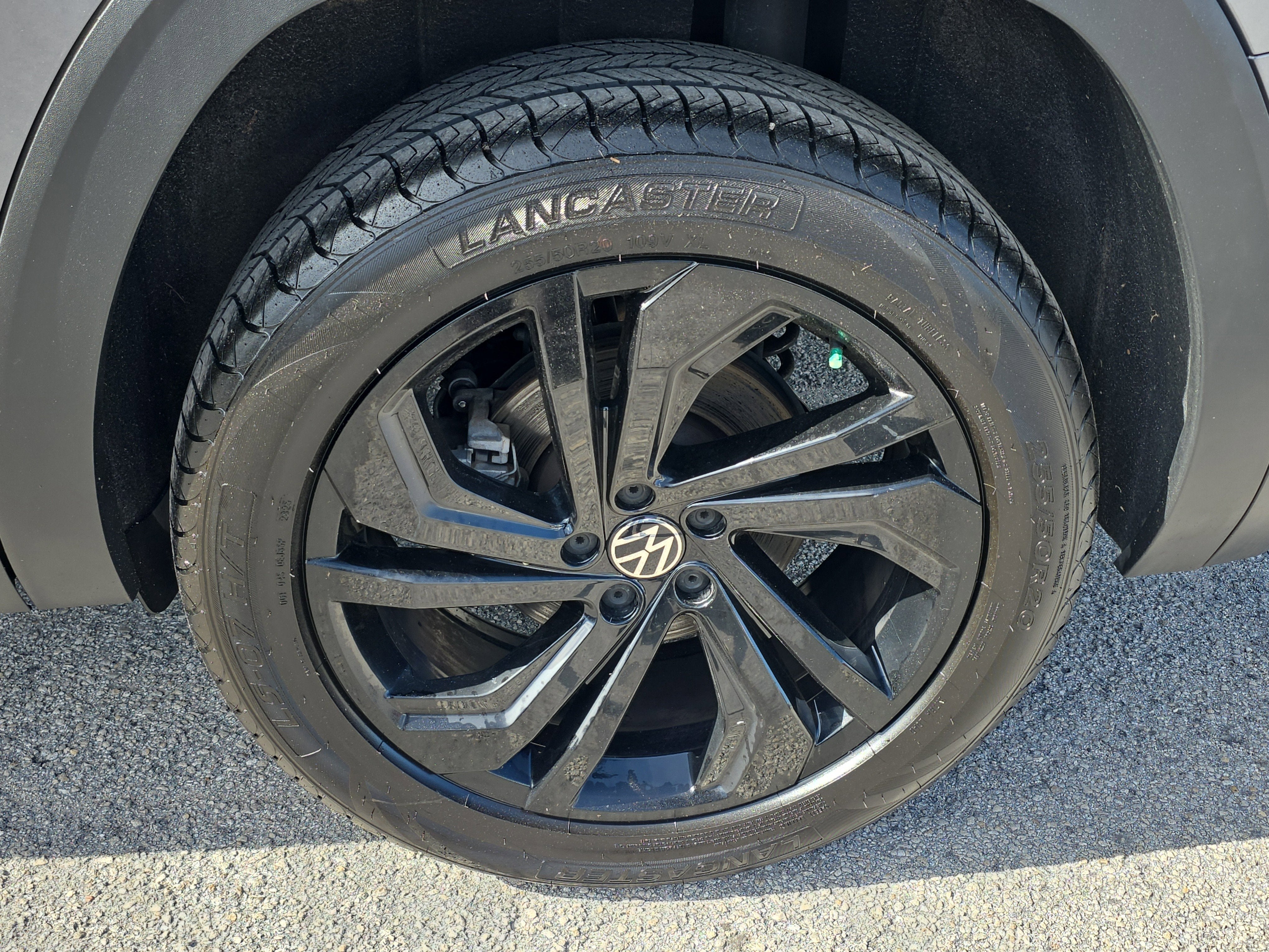 2022 Volkswagen Atlas 2.0T SE w/Technology