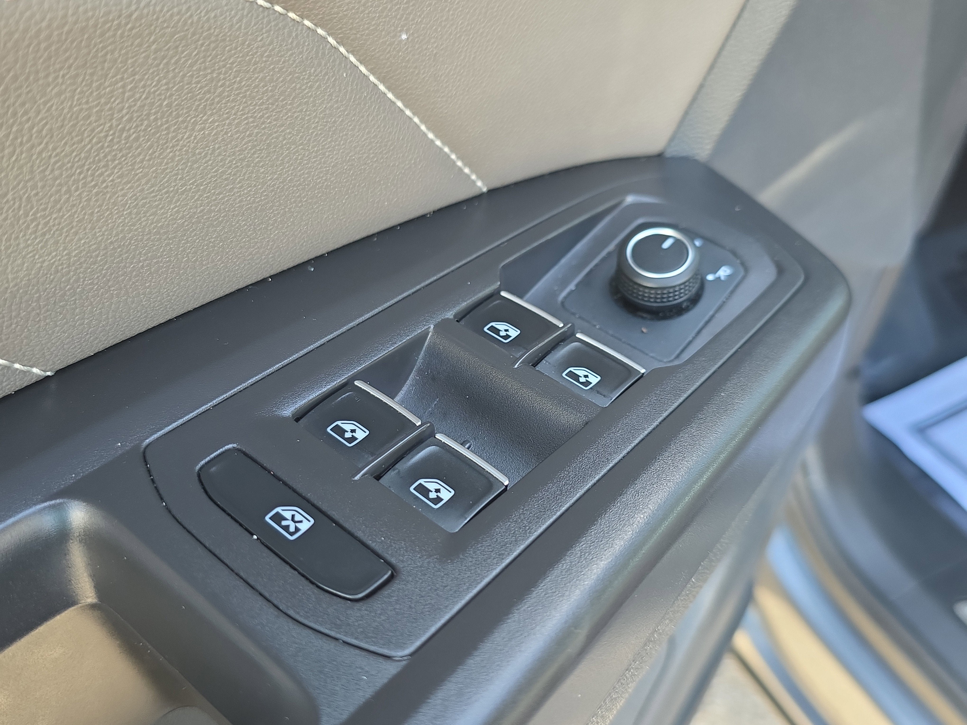 2022 Volkswagen Atlas 2.0T SE w/Technology