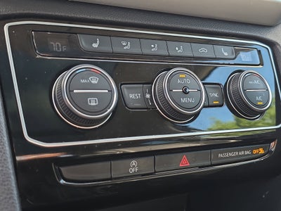 2022 Volkswagen Atlas 2.0T SE w/Technology