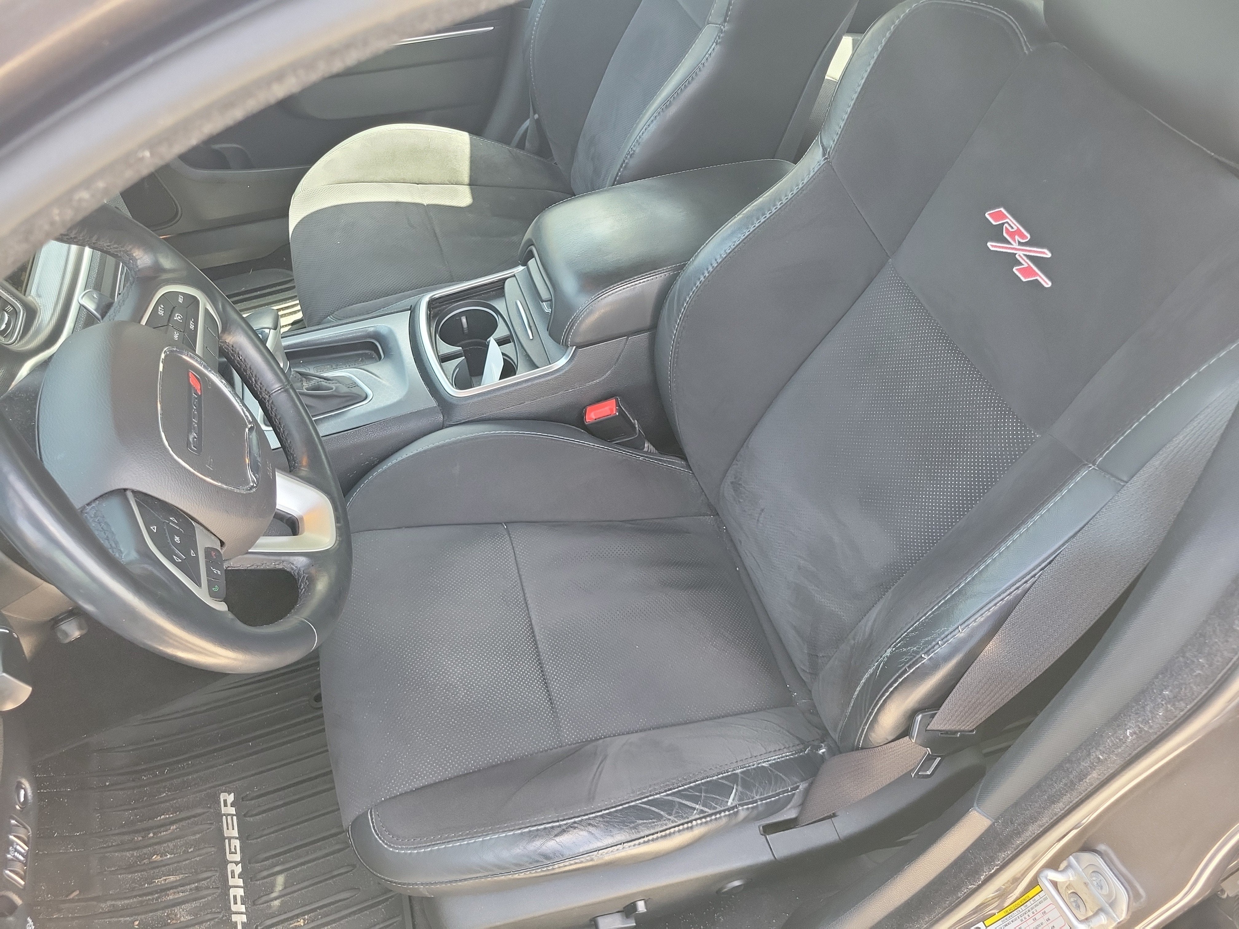 2015 Dodge Charger Road/Track
