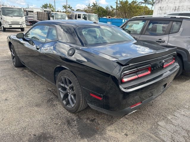 2022 Dodge Challenger SXT