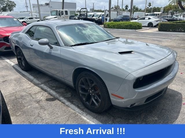 2022 Dodge Challenger SXT - Photo 14