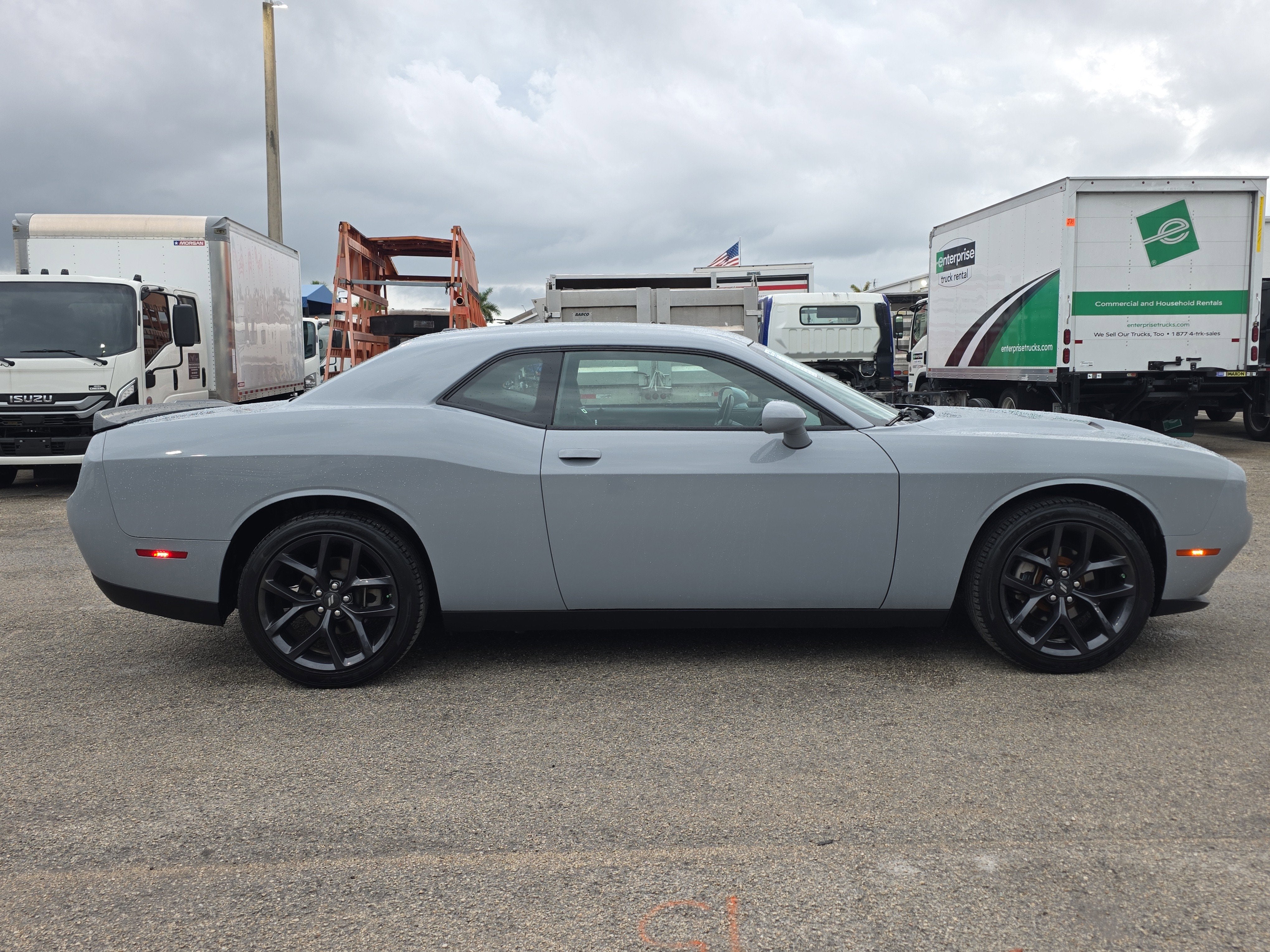 2022 Dodge Challenger SXT - Photo 15