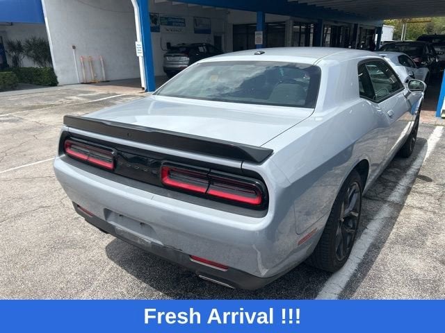 2022 Dodge Challenger SXT - Photo 18