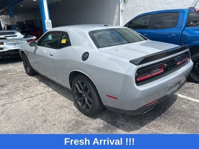 2022 Dodge Challenger SXT