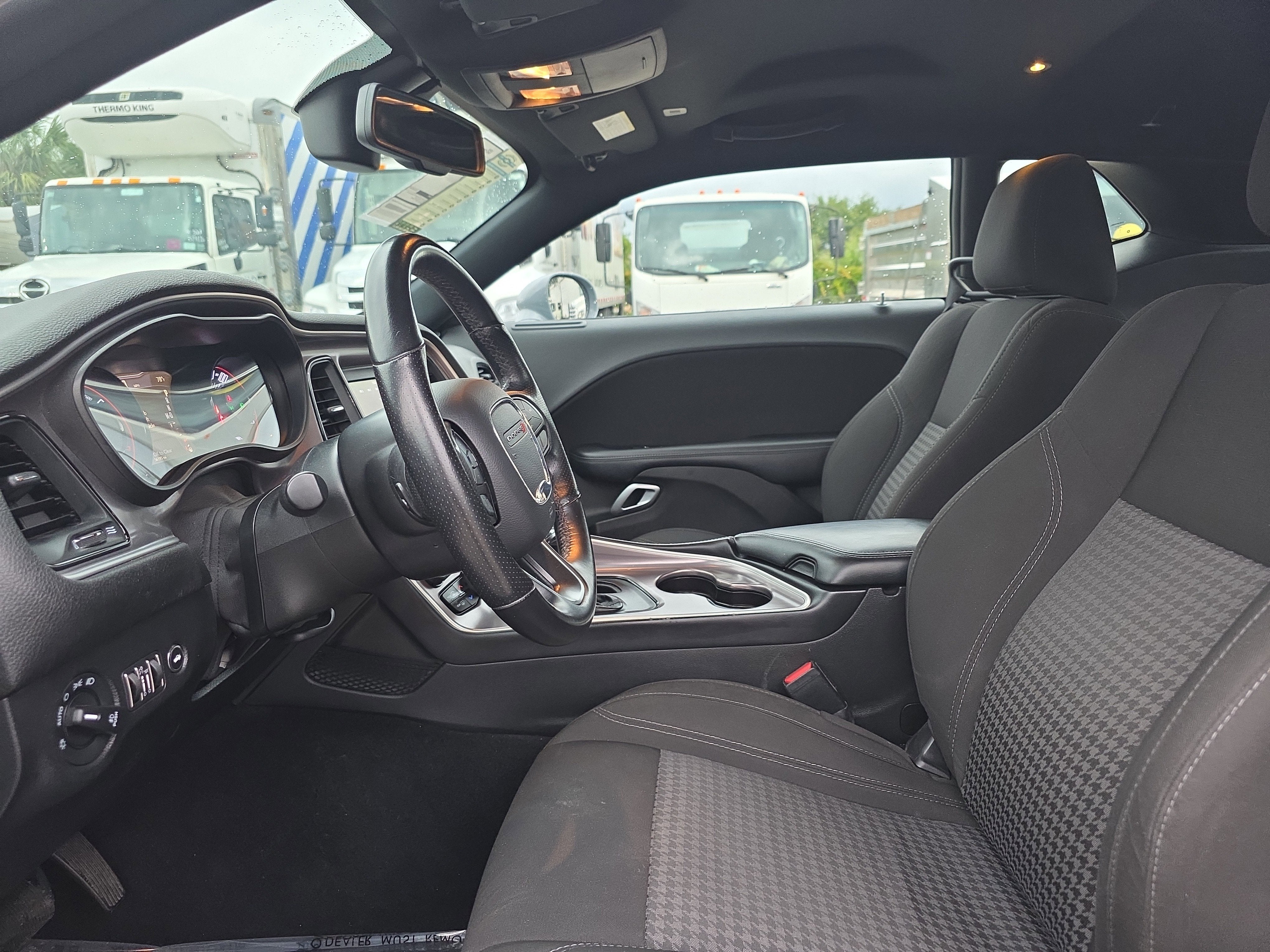 2022 Dodge Challenger SXT - Photo 40