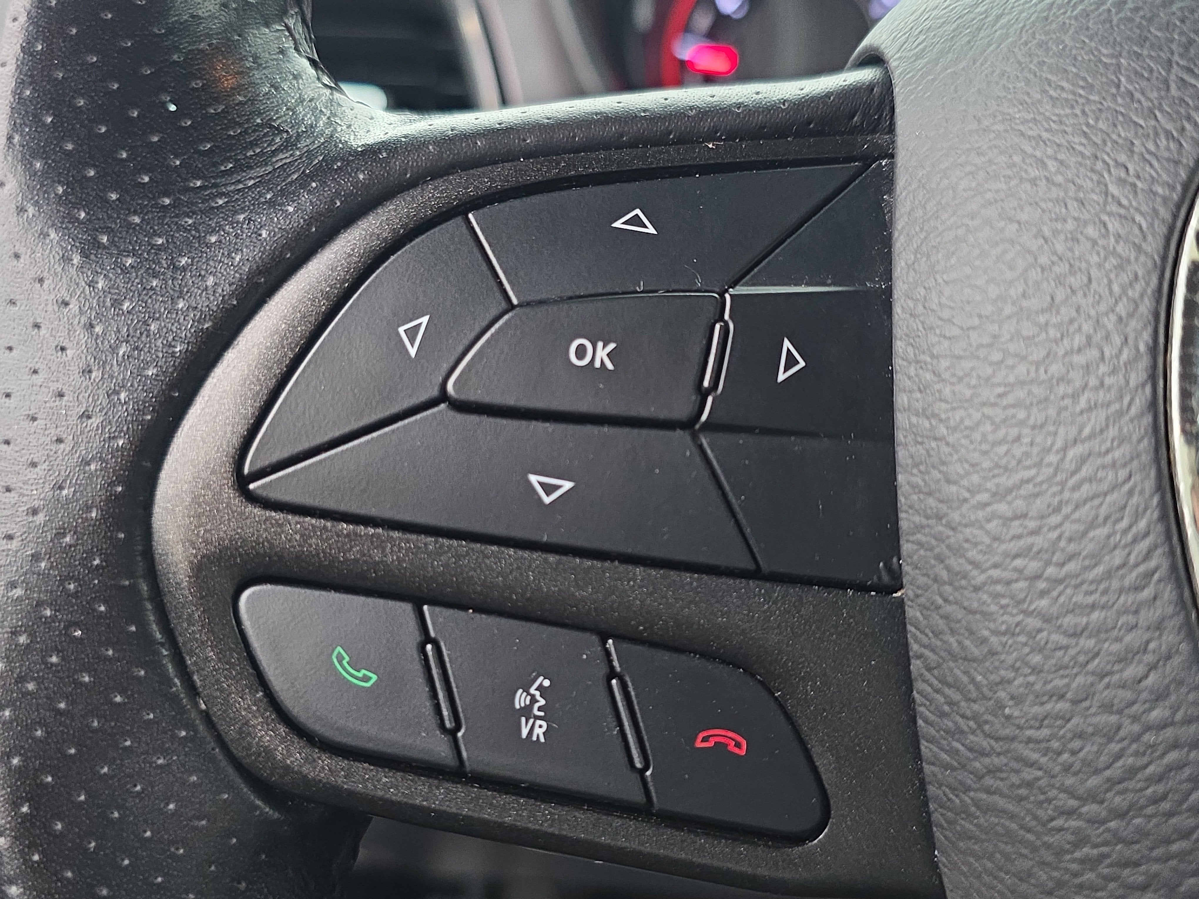 2022 Dodge Challenger SXT - Photo 44