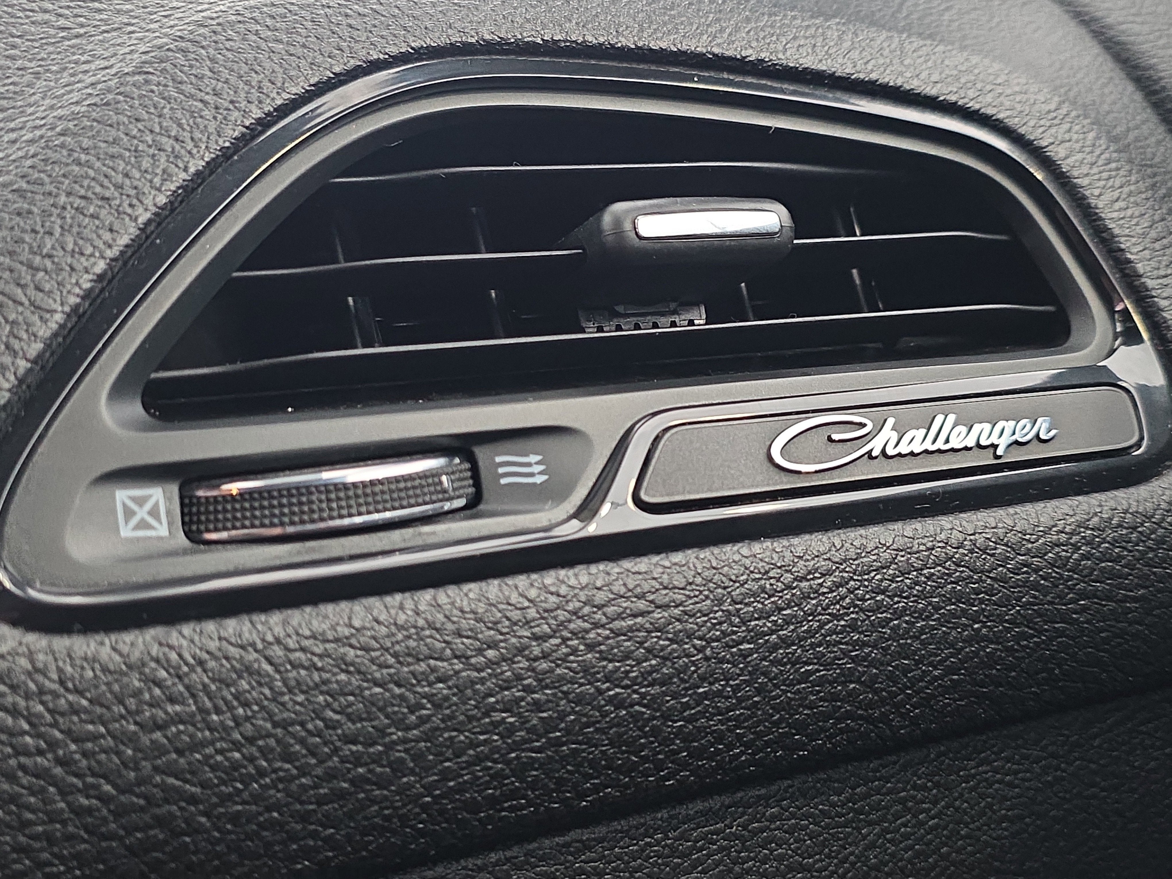 2022 Dodge Challenger SXT - Photo 48