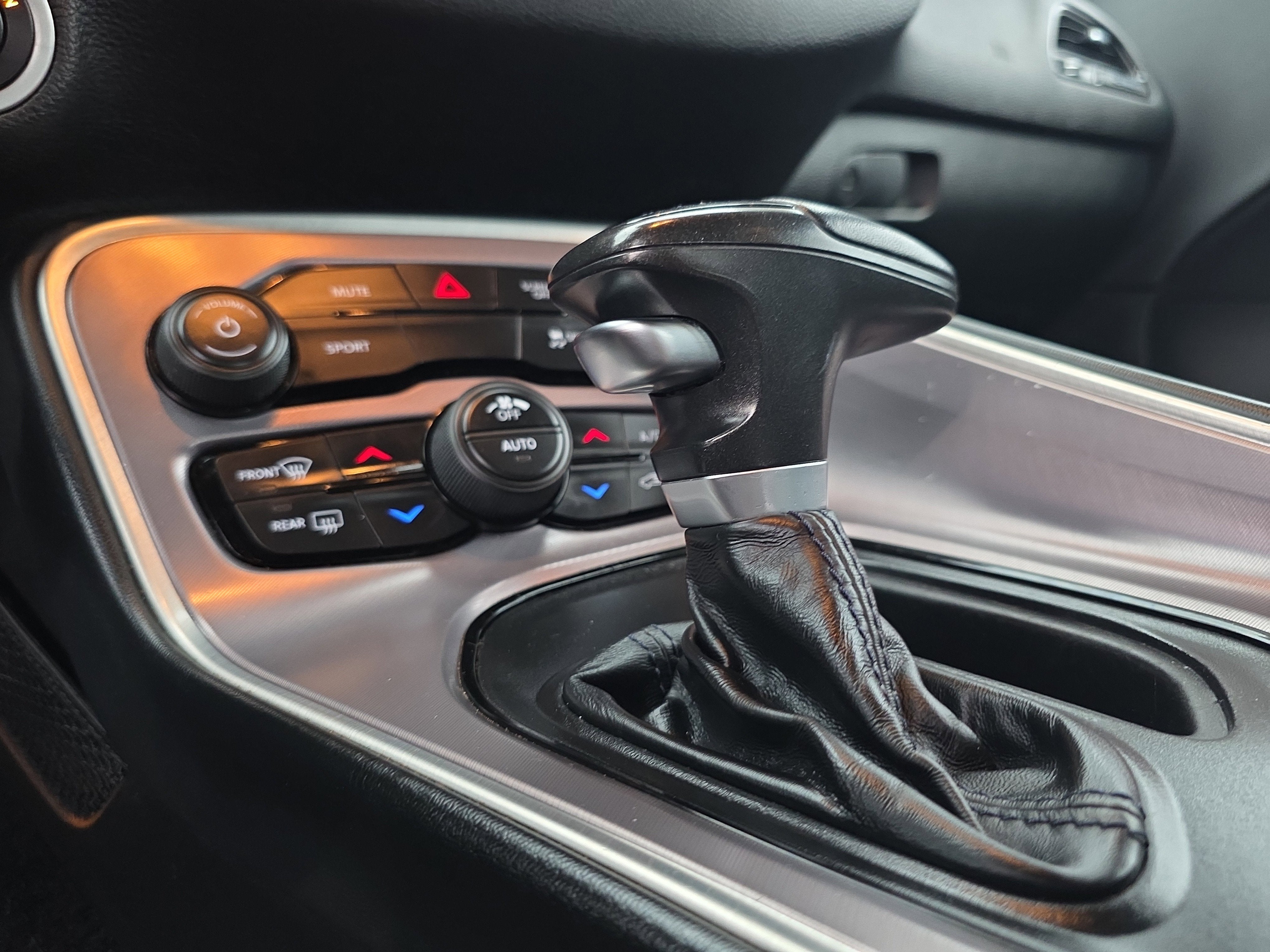 2022 Dodge Challenger SXT - Photo 50