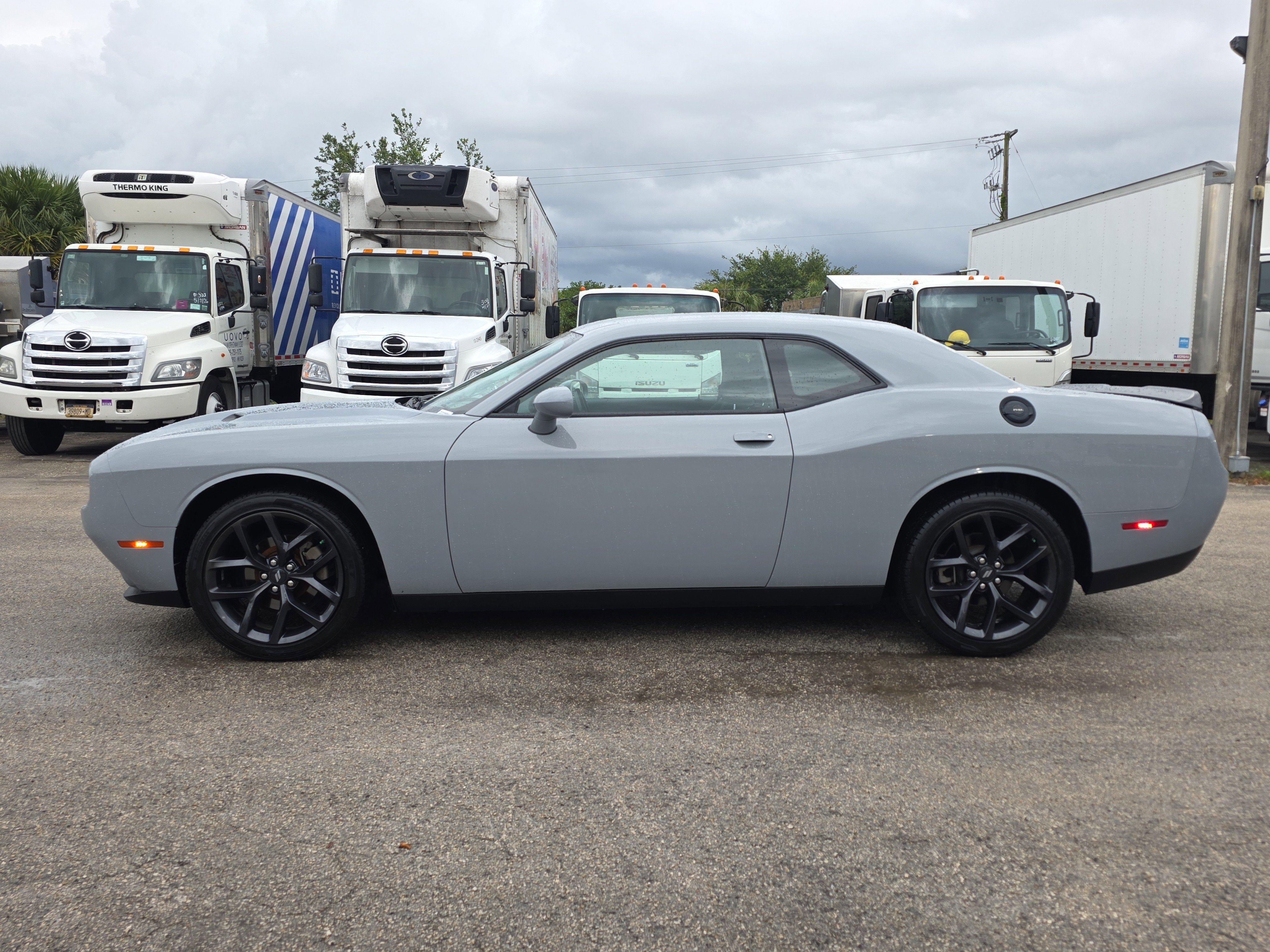 2022 Dodge Challenger SXT - Photo 7