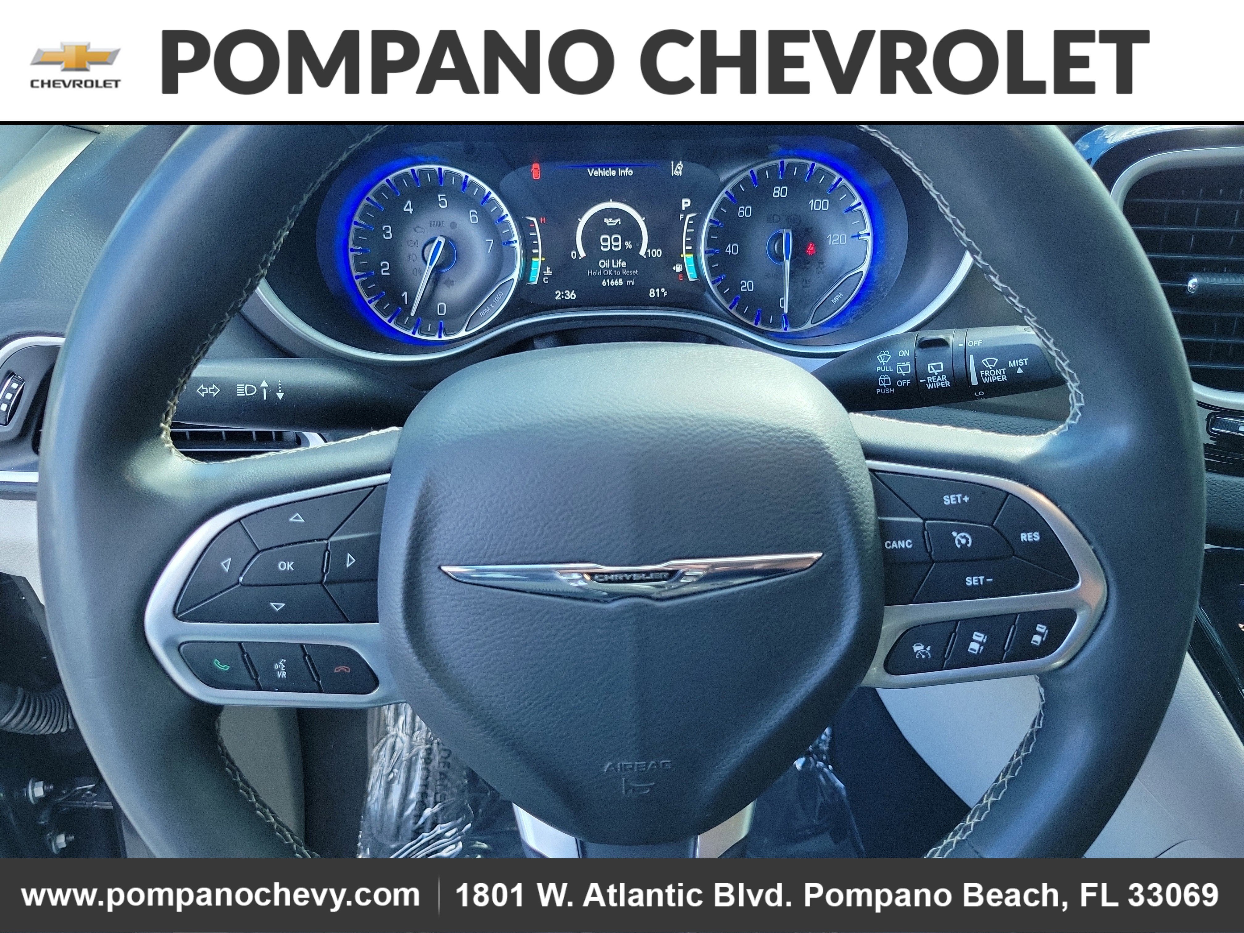 2022 Chrysler Pacifica Touring L