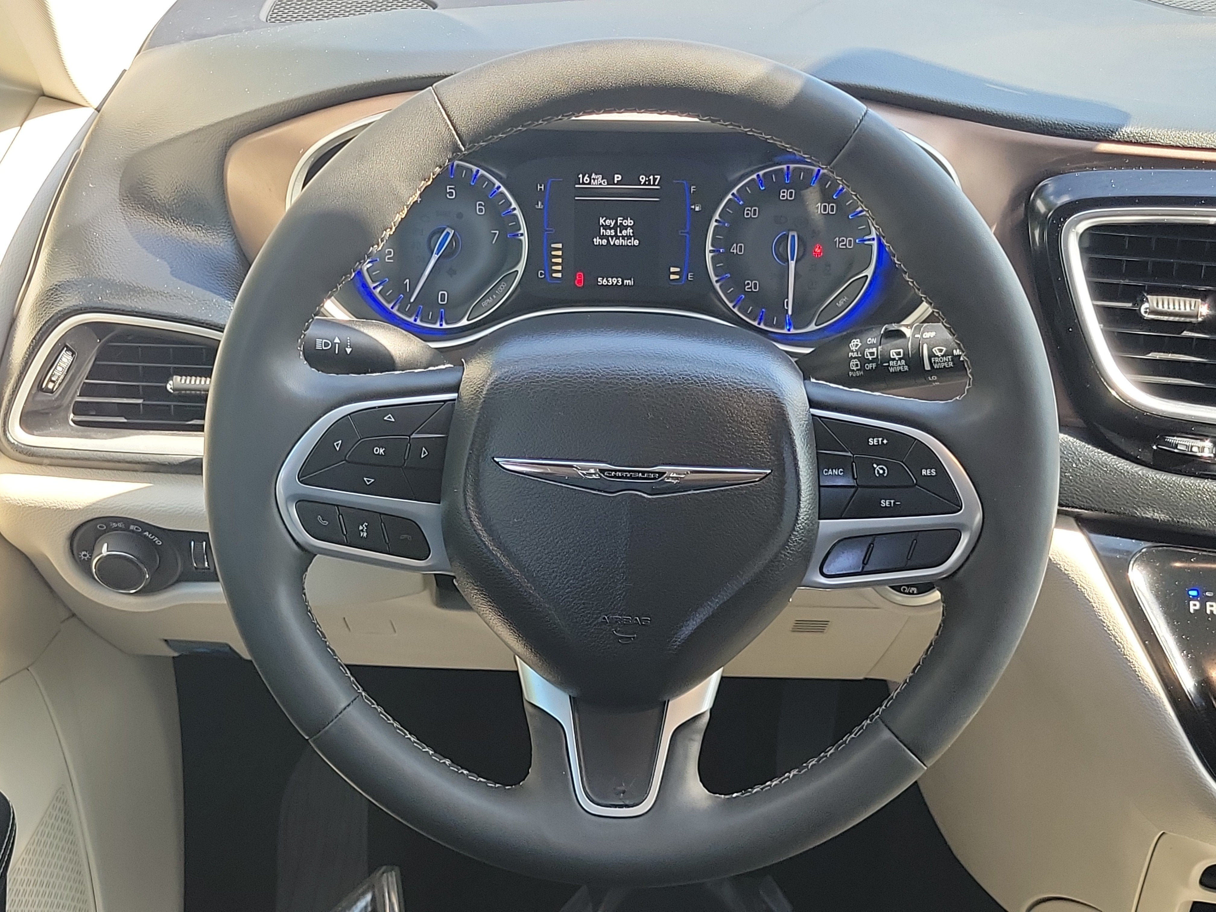2023 Chrysler Voyager LX