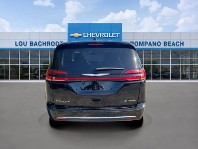 2024 Chrysler Pacifica Hybrid Select