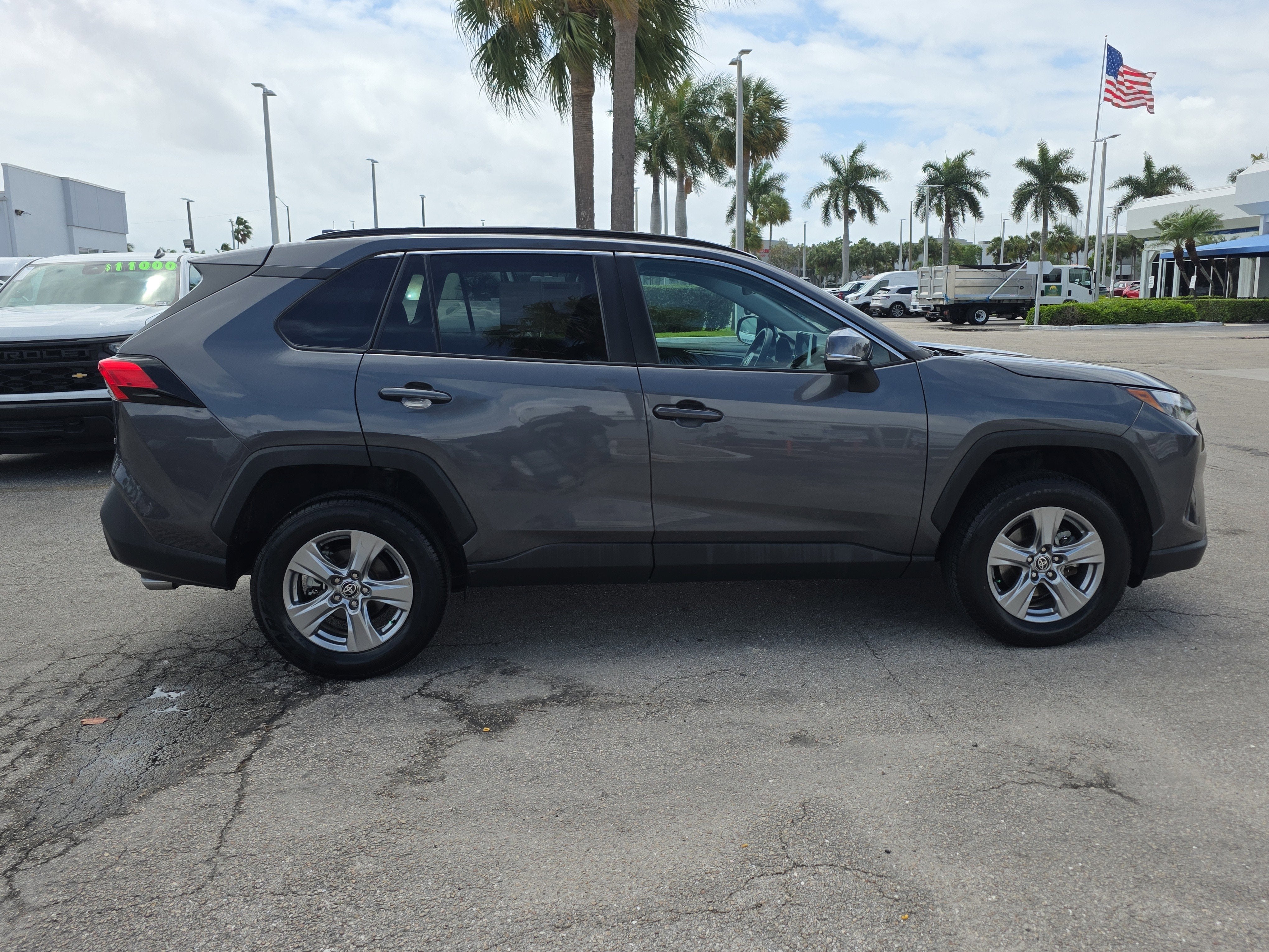 2024 Toyota RAV4 XLE