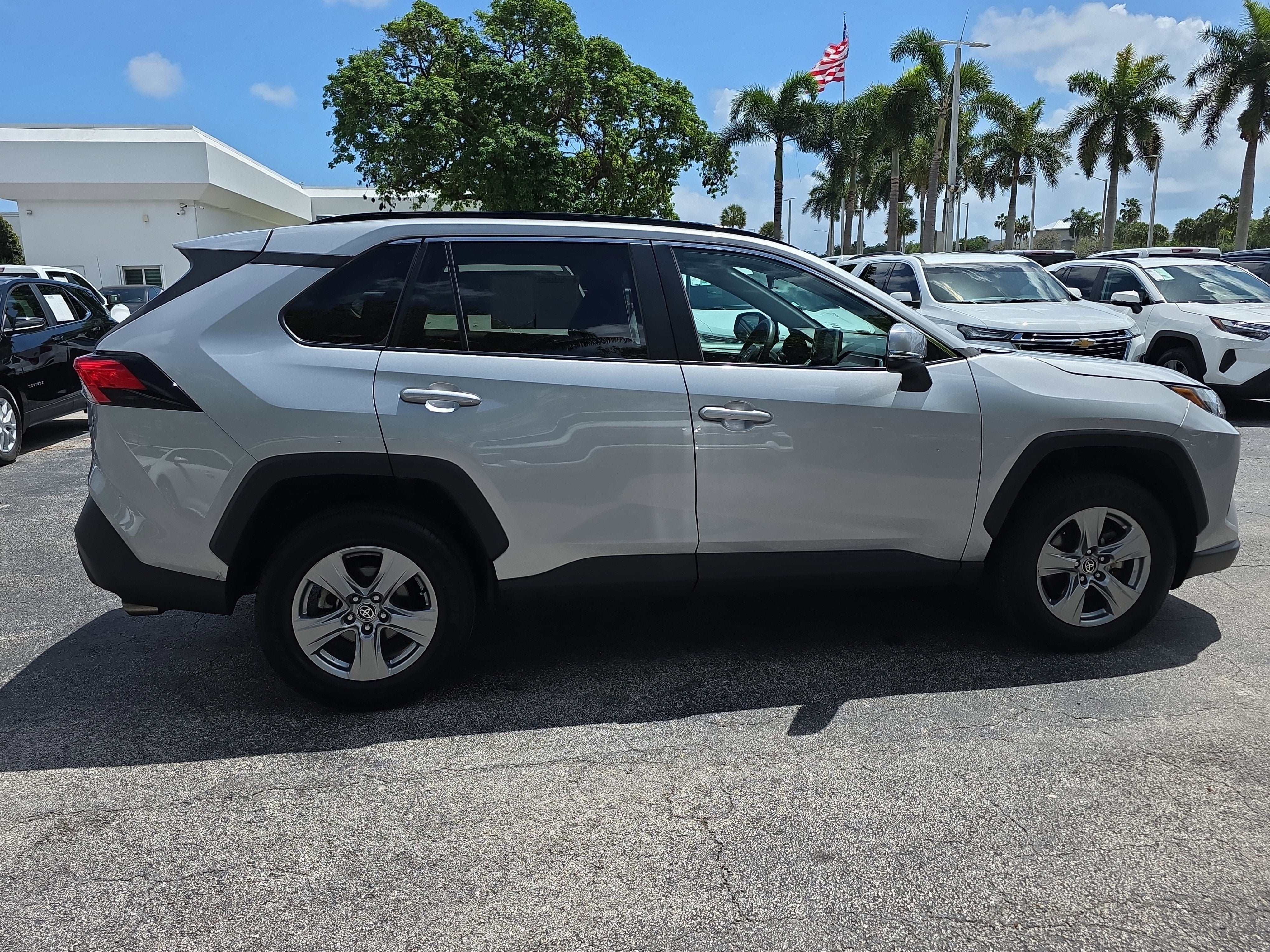 2024 Toyota RAV4 XLE