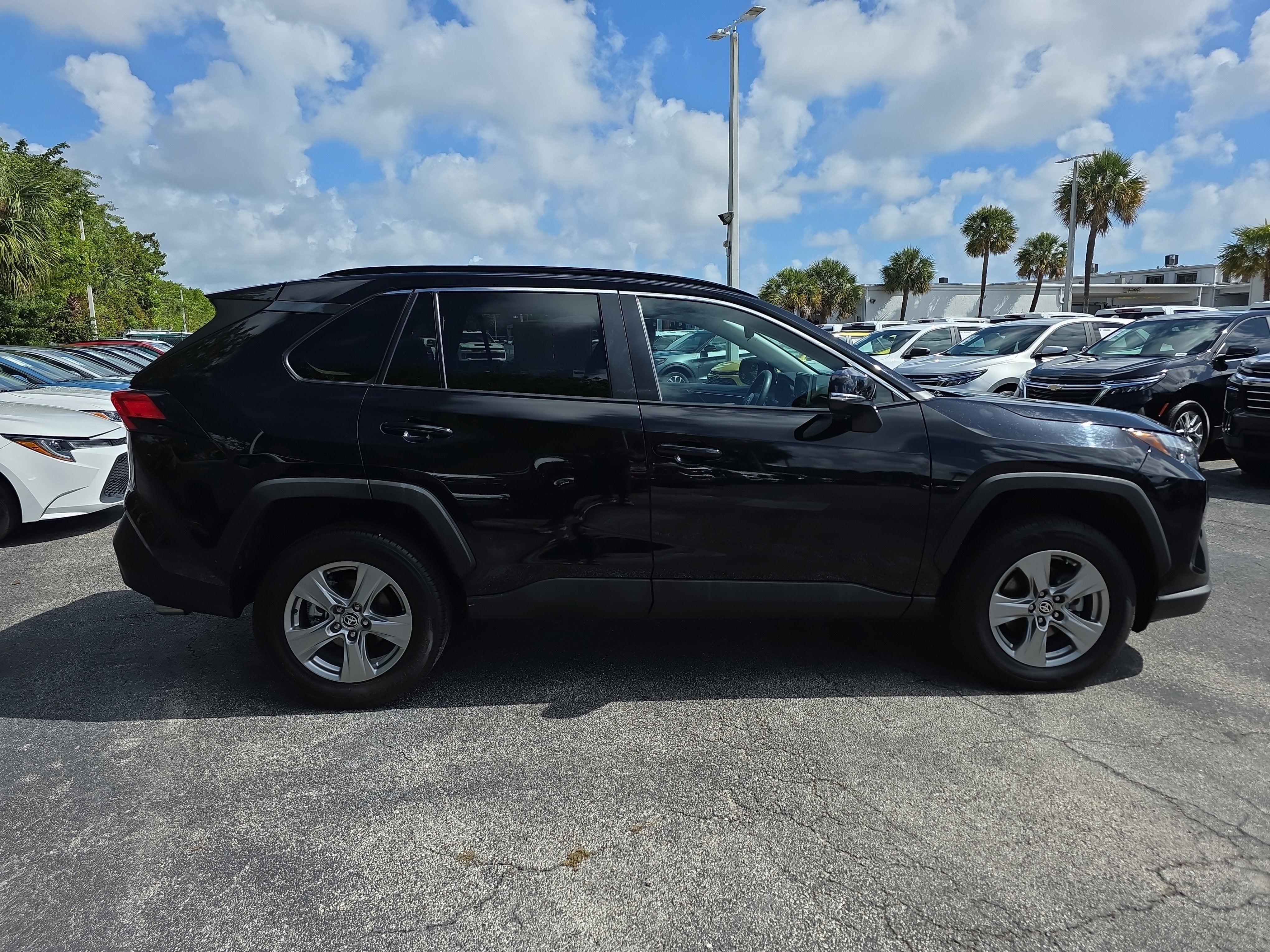 2024 Toyota RAV4 XLE