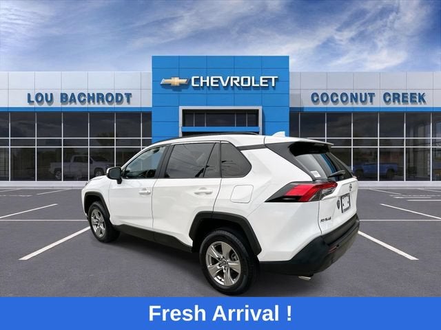 2023 Toyota RAV4 XLE