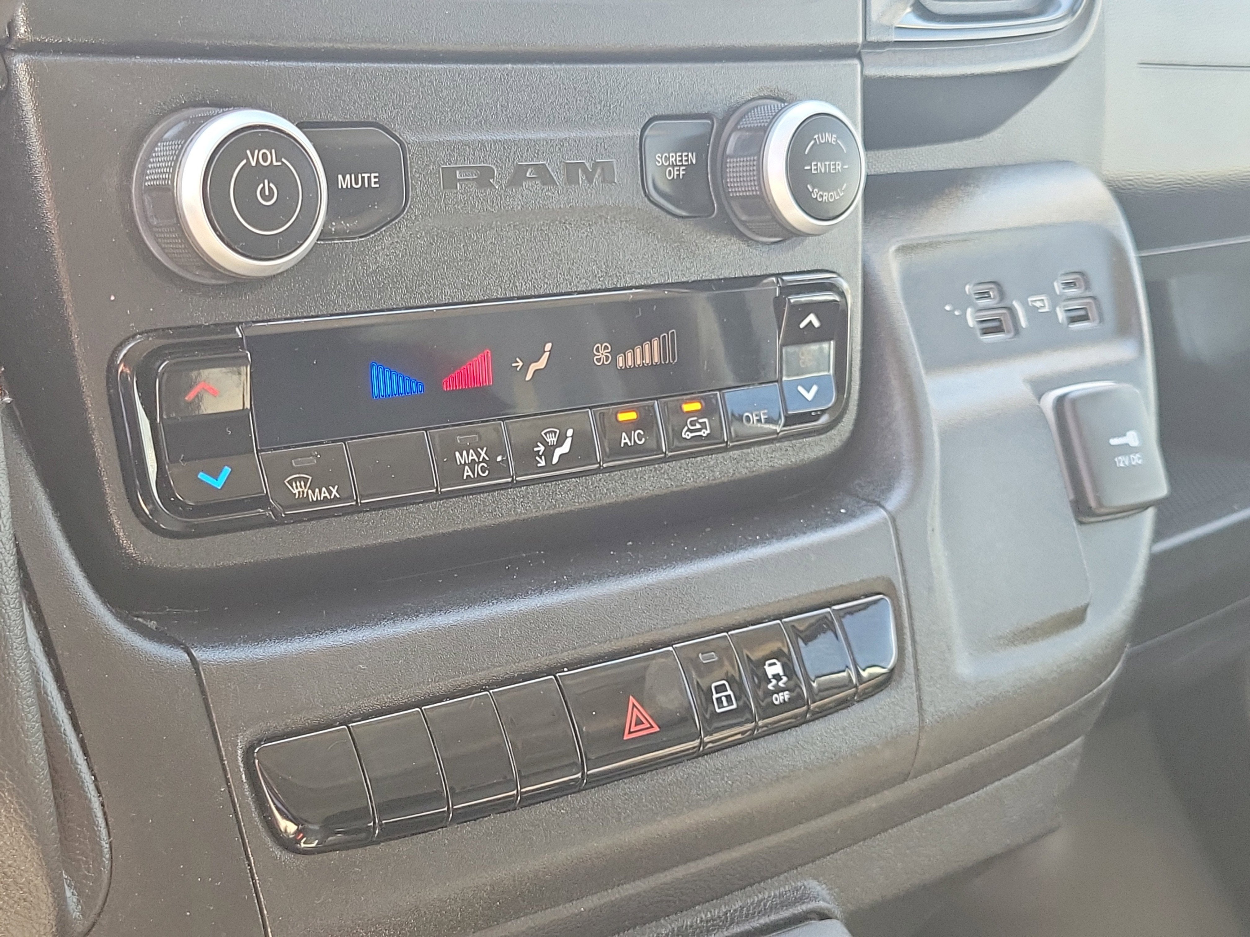 2022 RAM ProMaster Cargo Van 2500 HIGH 136"