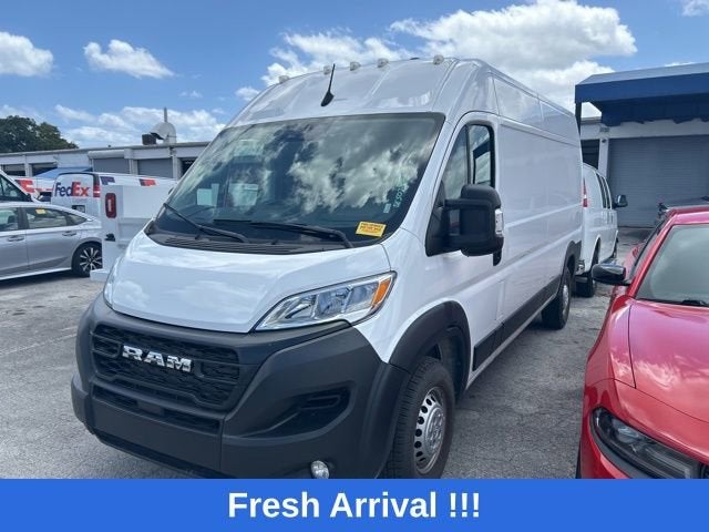 2025 RAM ProMaster Cargo Van Tradesman