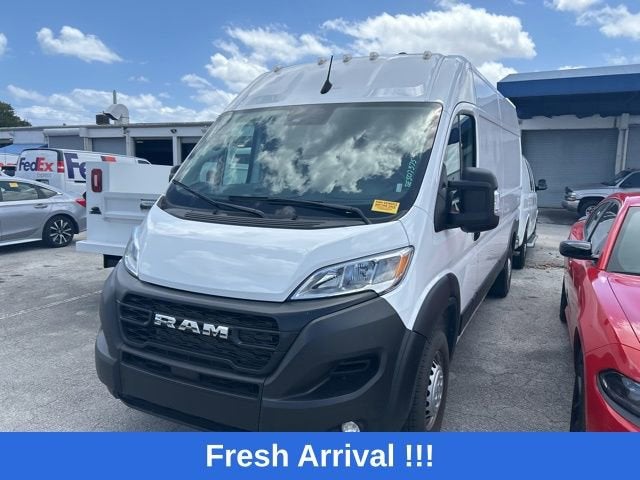 2025 RAM ProMaster Cargo Van Tradesman