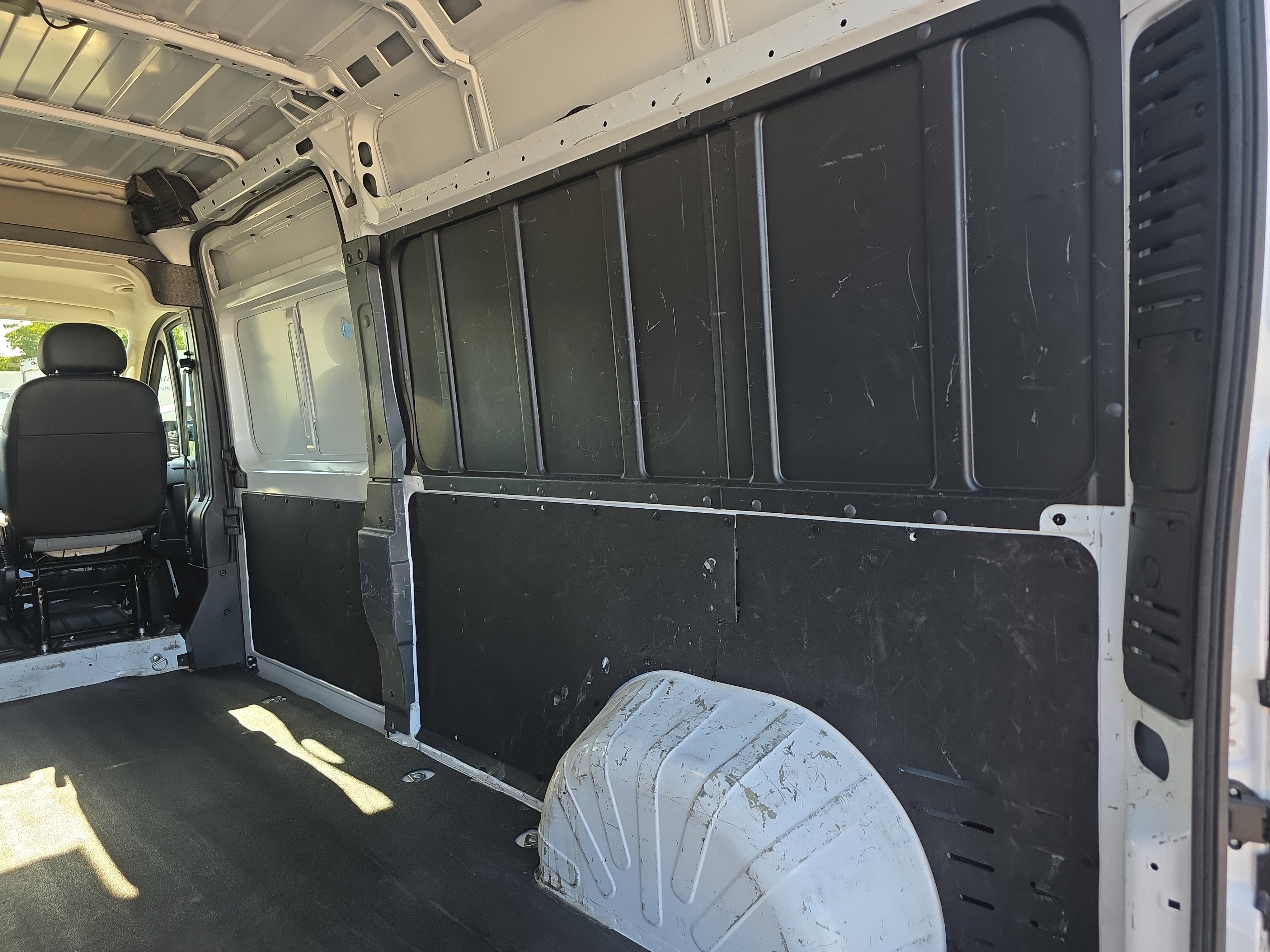 2025 RAM ProMaster Cargo Van Tradesman