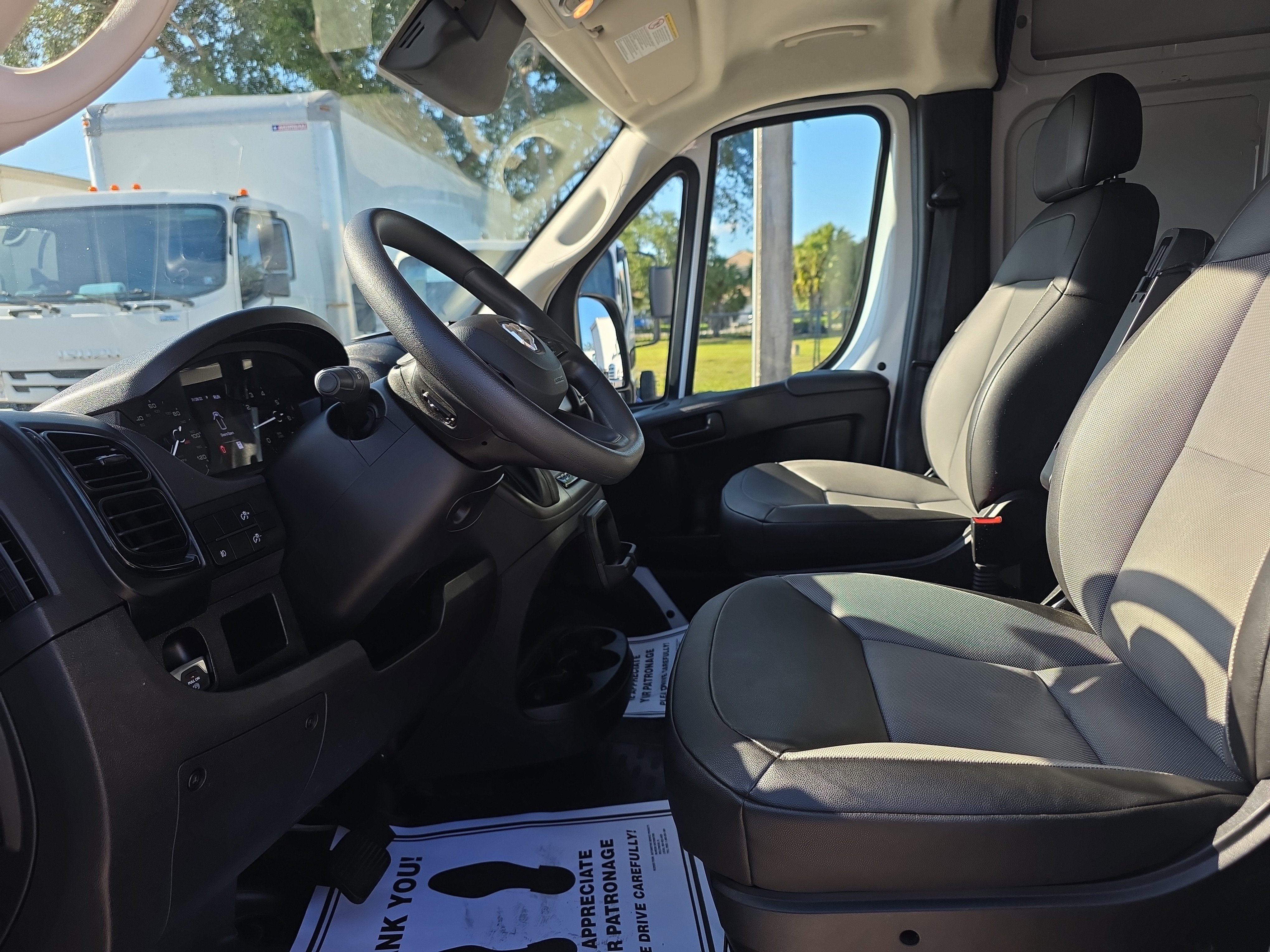 2025 RAM ProMaster Cargo Van Tradesman