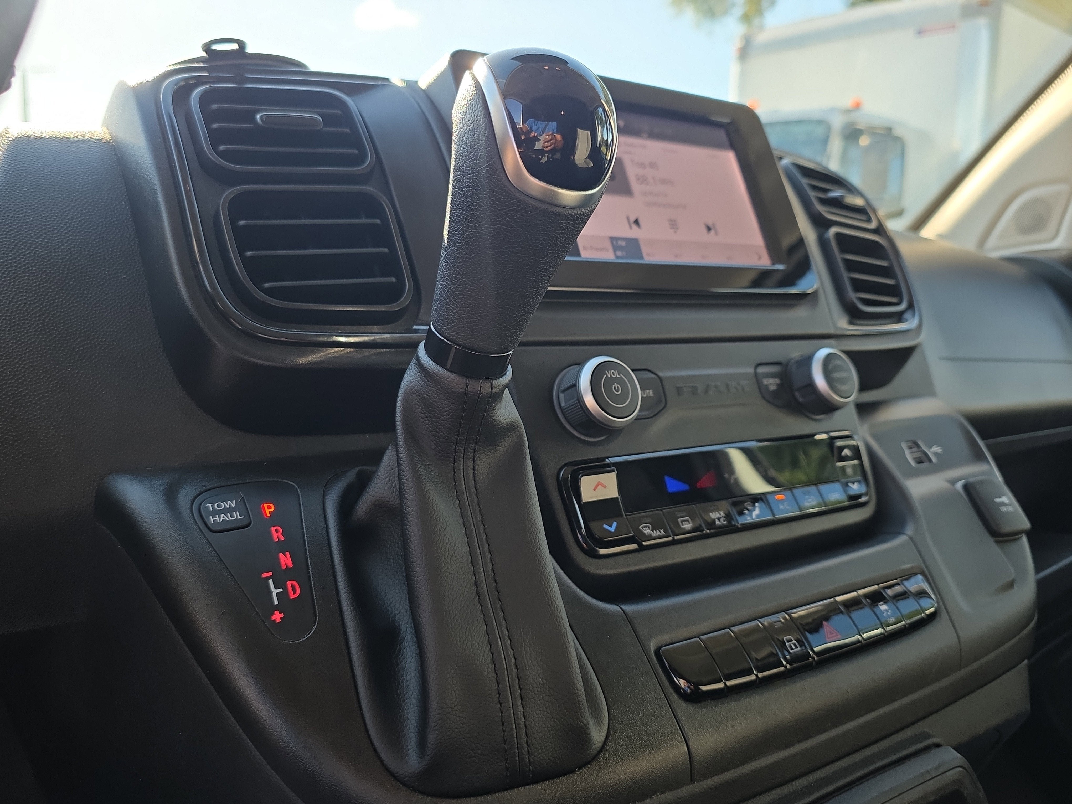 2025 RAM ProMaster Cargo Van Tradesman