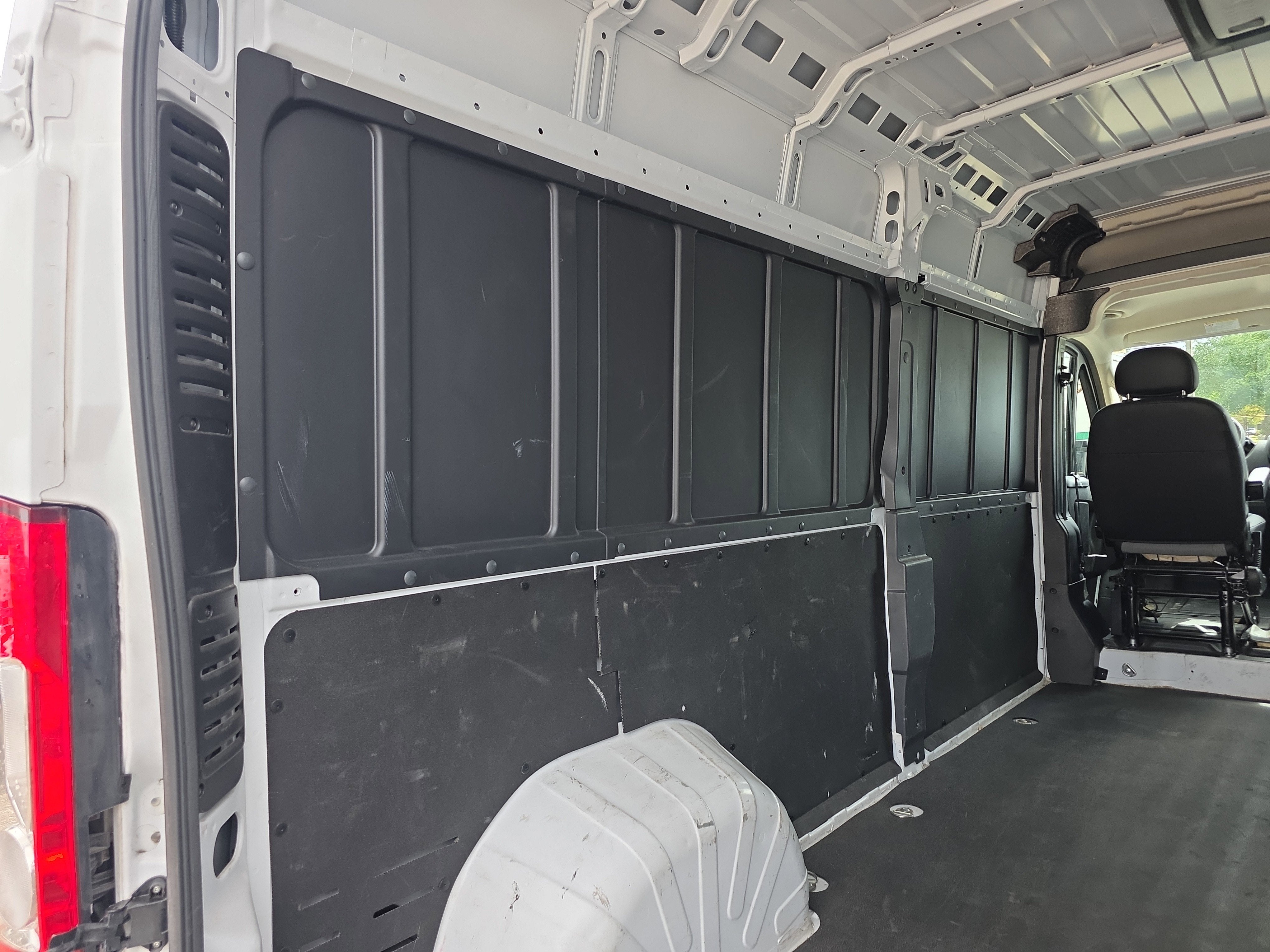 2025 RAM ProMaster Cargo Van Tradesman