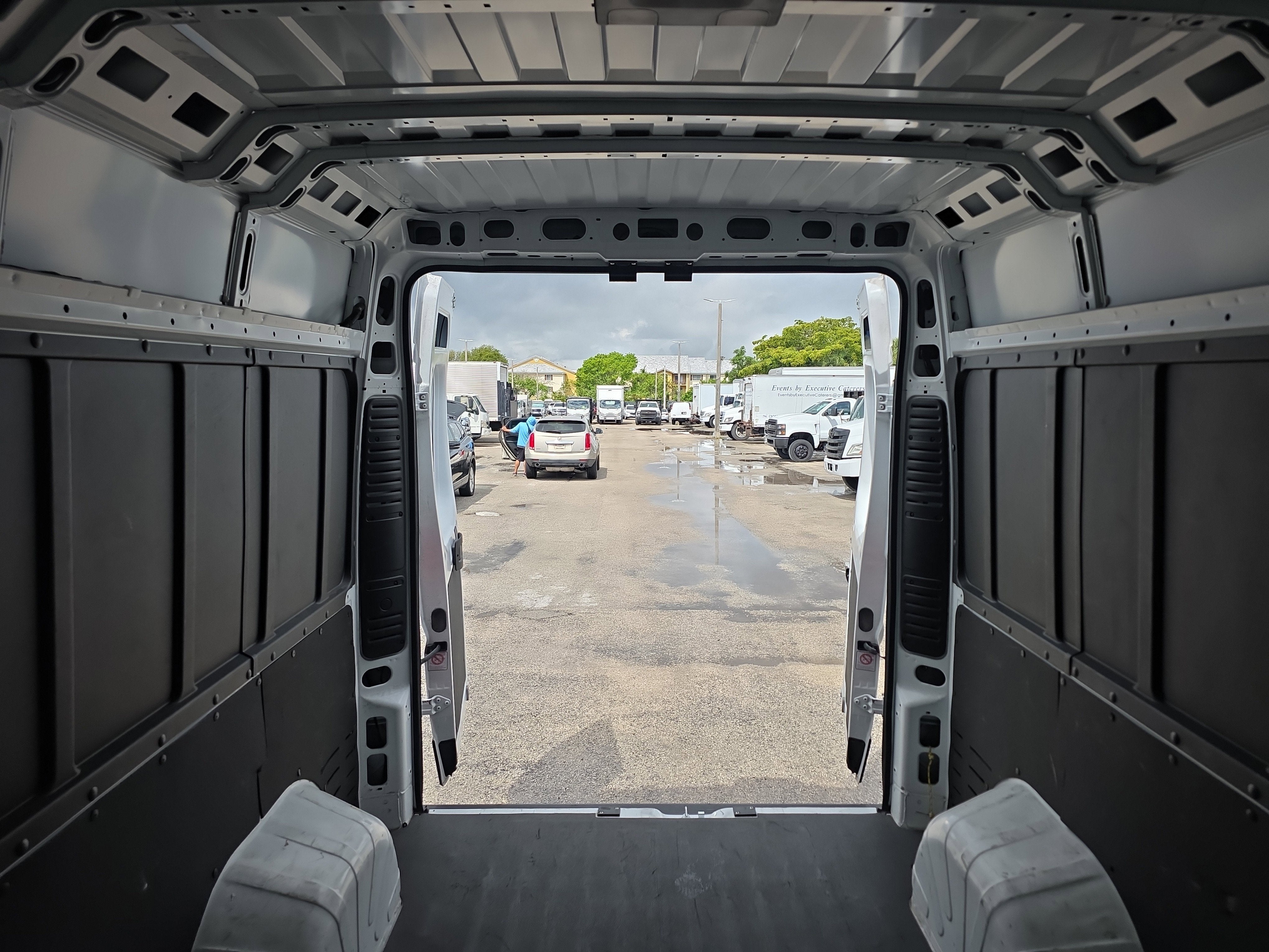 2025 RAM ProMaster Cargo Van Tradesman