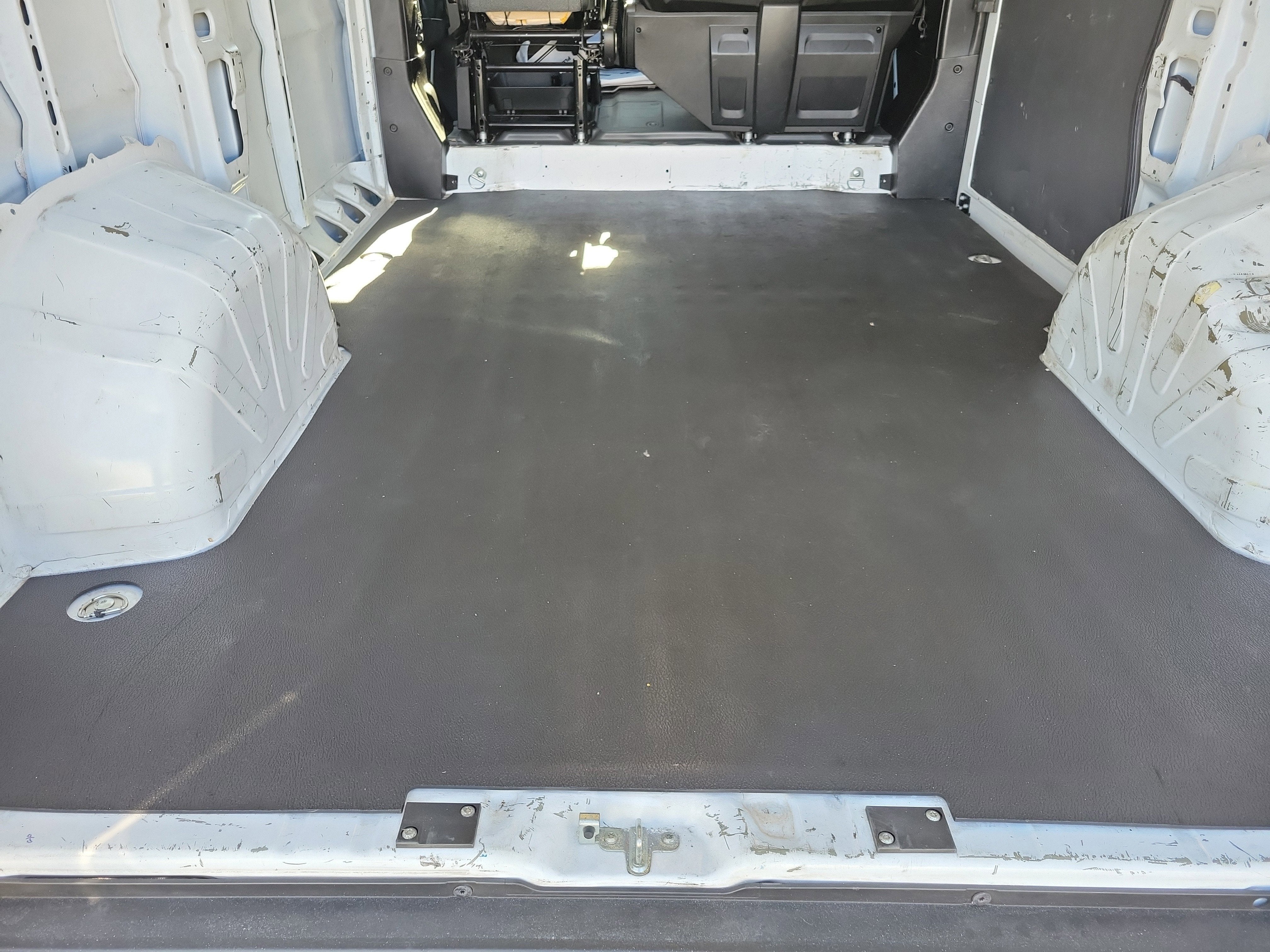 2023 RAM ProMaster Cargo Van 1500 LOW ROOF 118