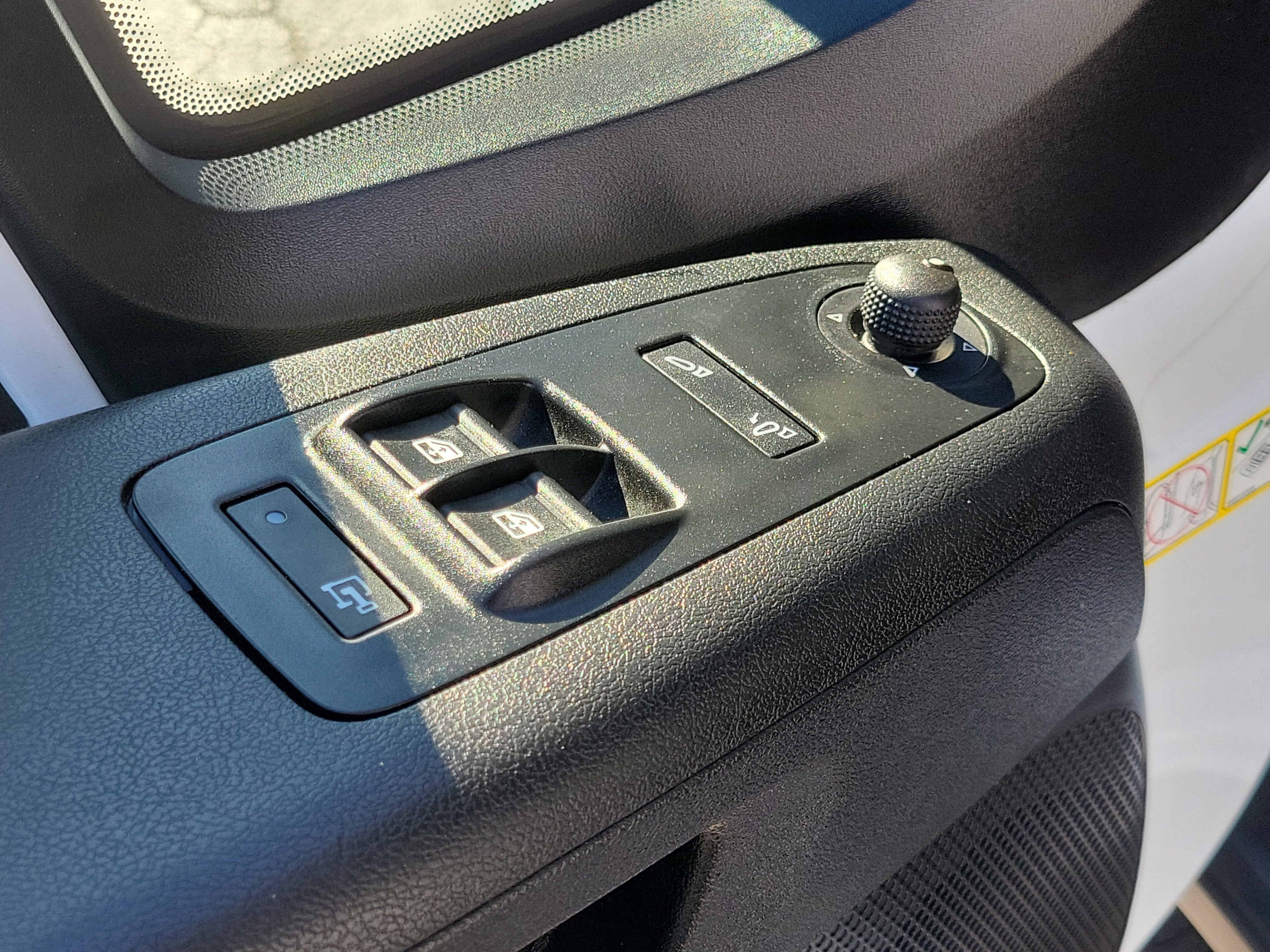 2023 RAM ProMaster Cargo Van 1500 LOW ROOF 118