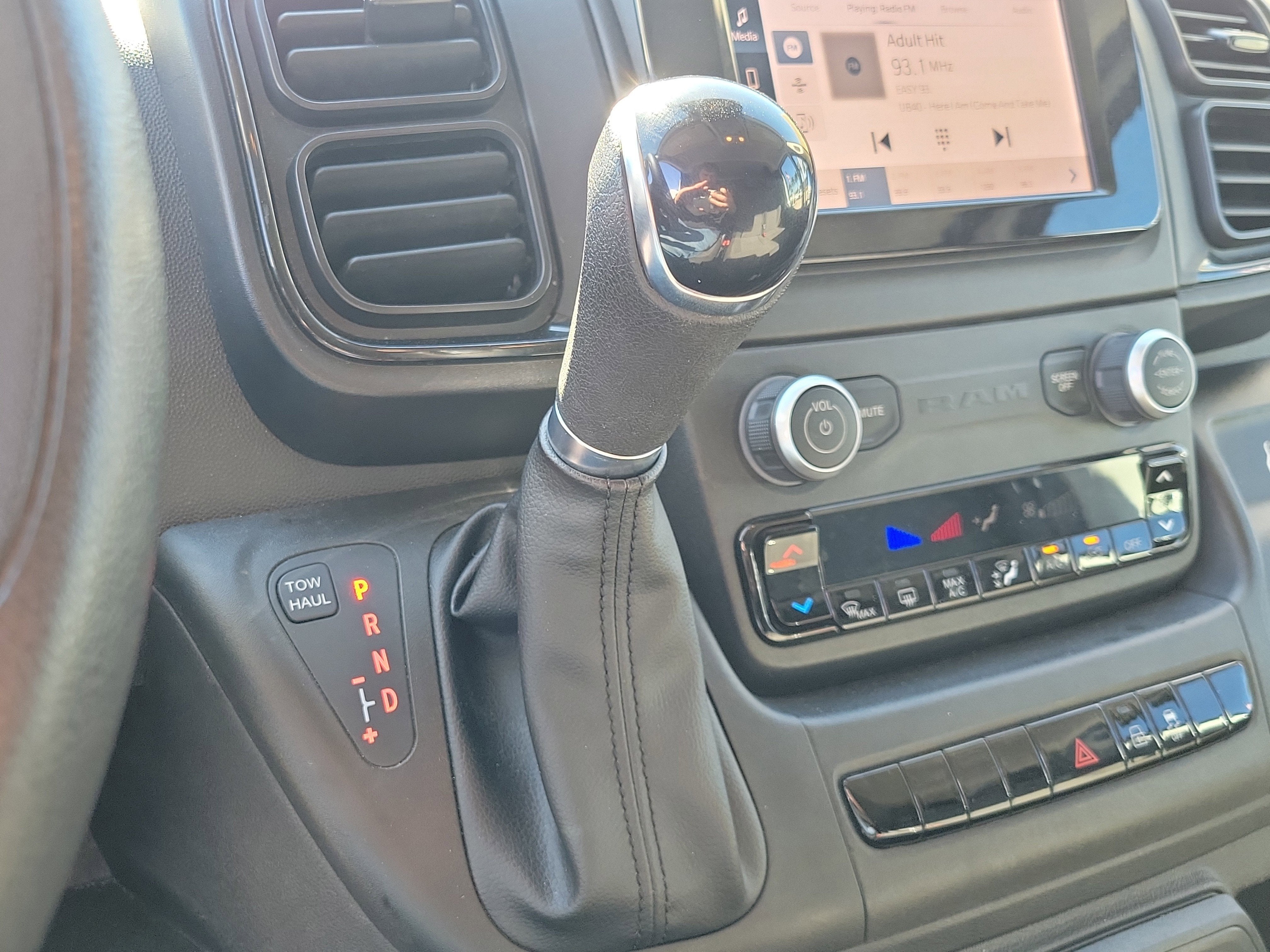 2023 RAM ProMaster Cargo Van 1500 LOW ROOF 118