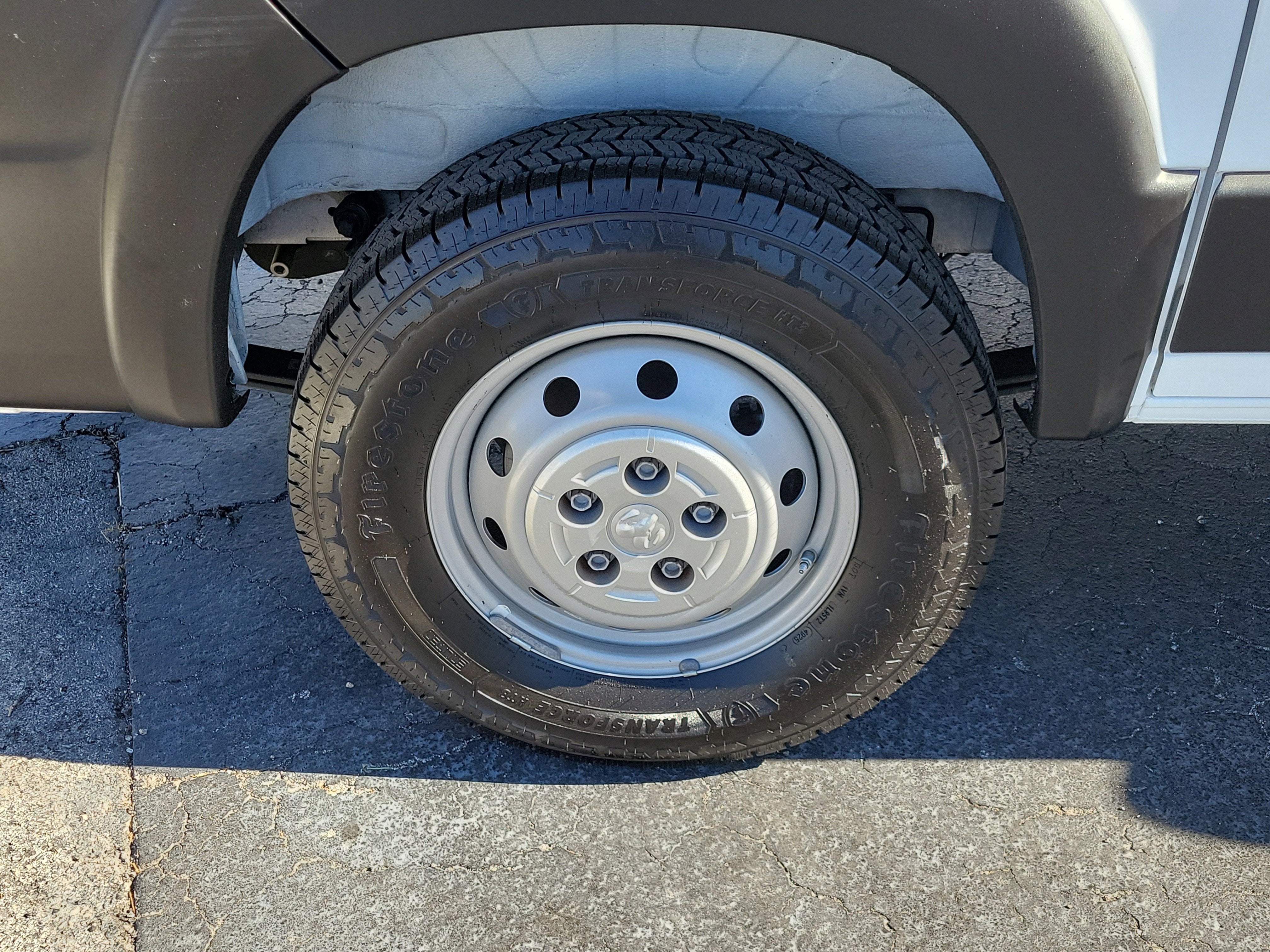 2023 RAM ProMaster Cargo Van 1500 LOW ROOF 118