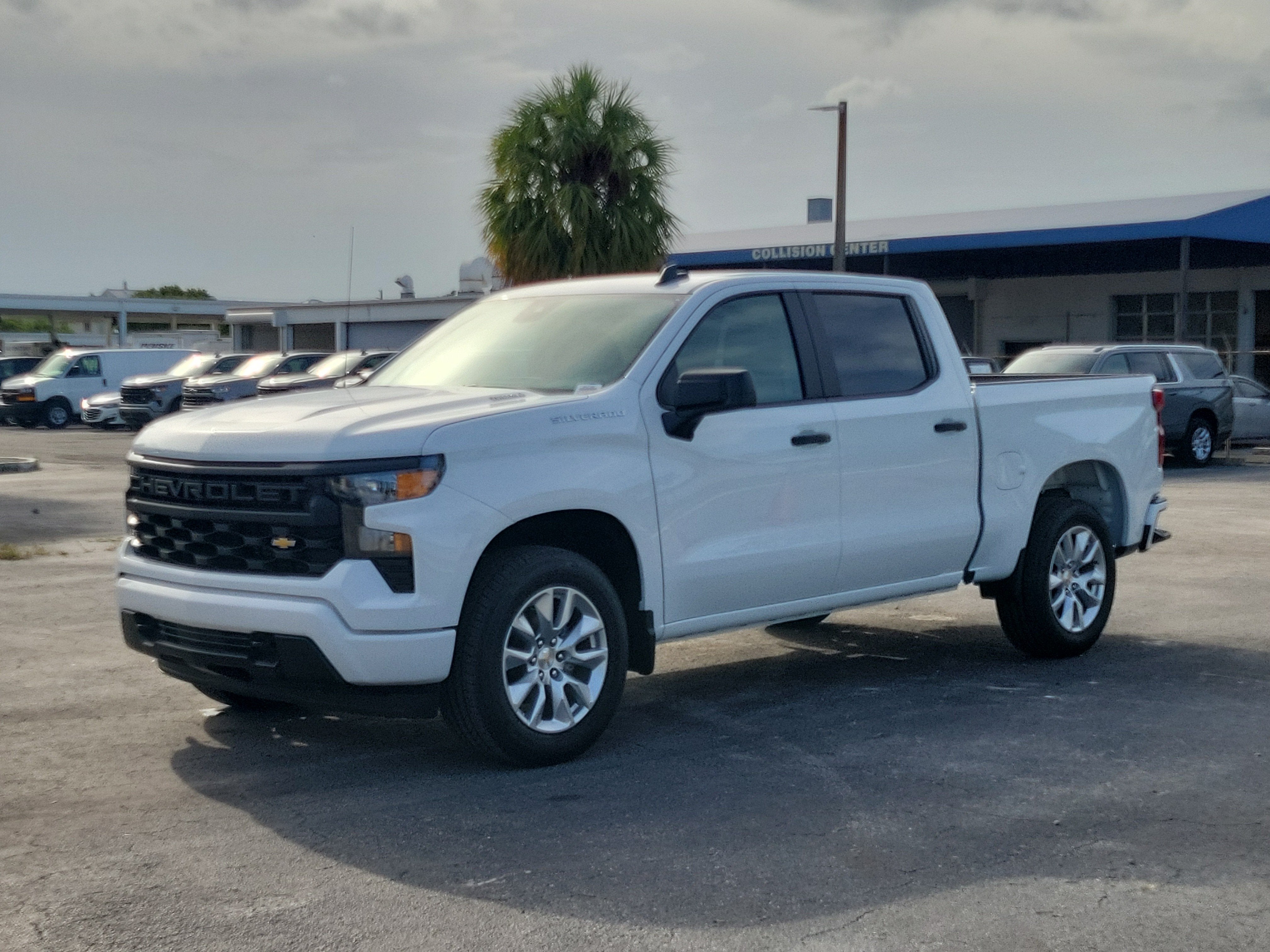 2026 Chevrolet Silverado 1500 Custom