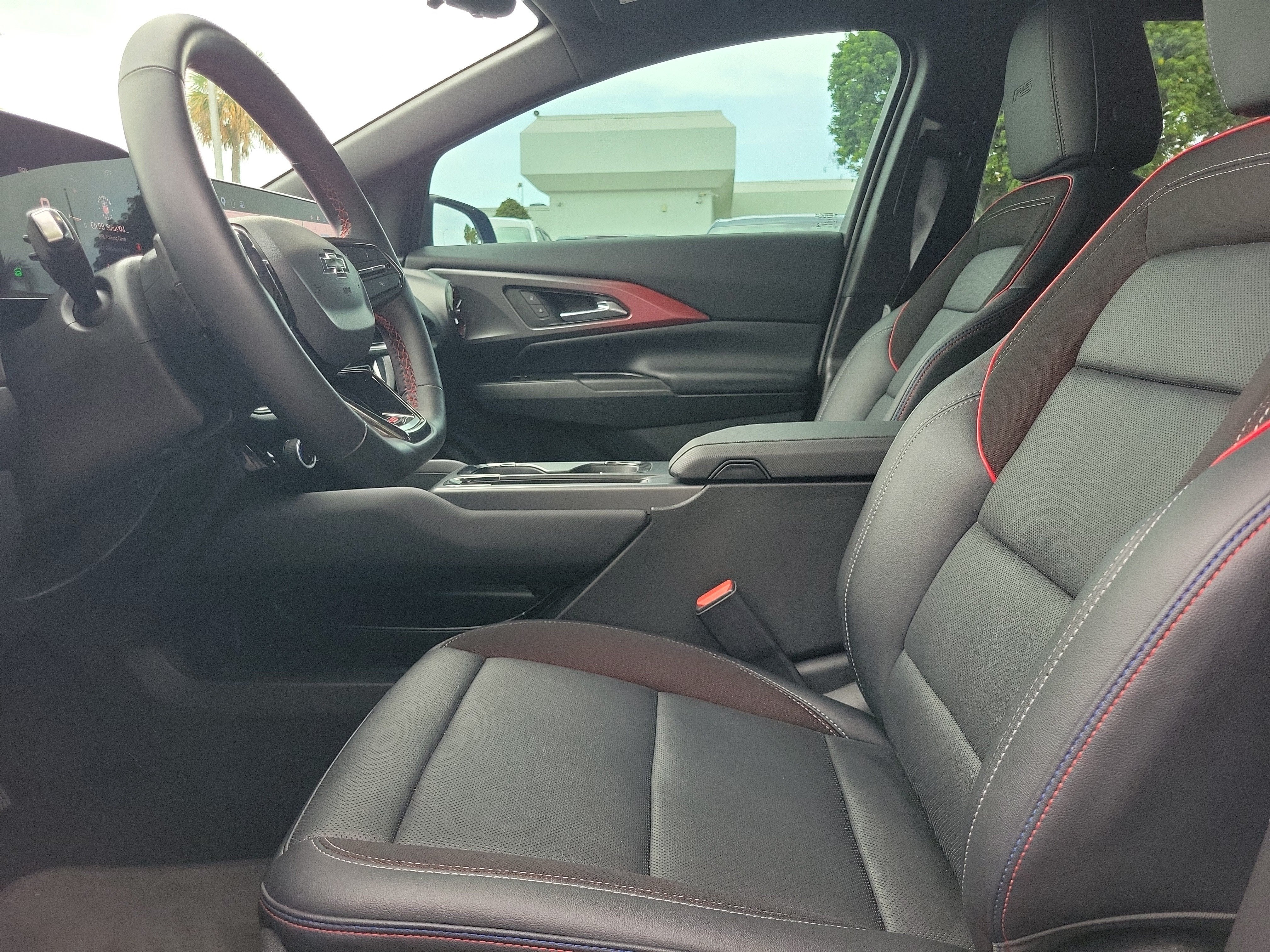 2025 Chevrolet Equinox EV RS