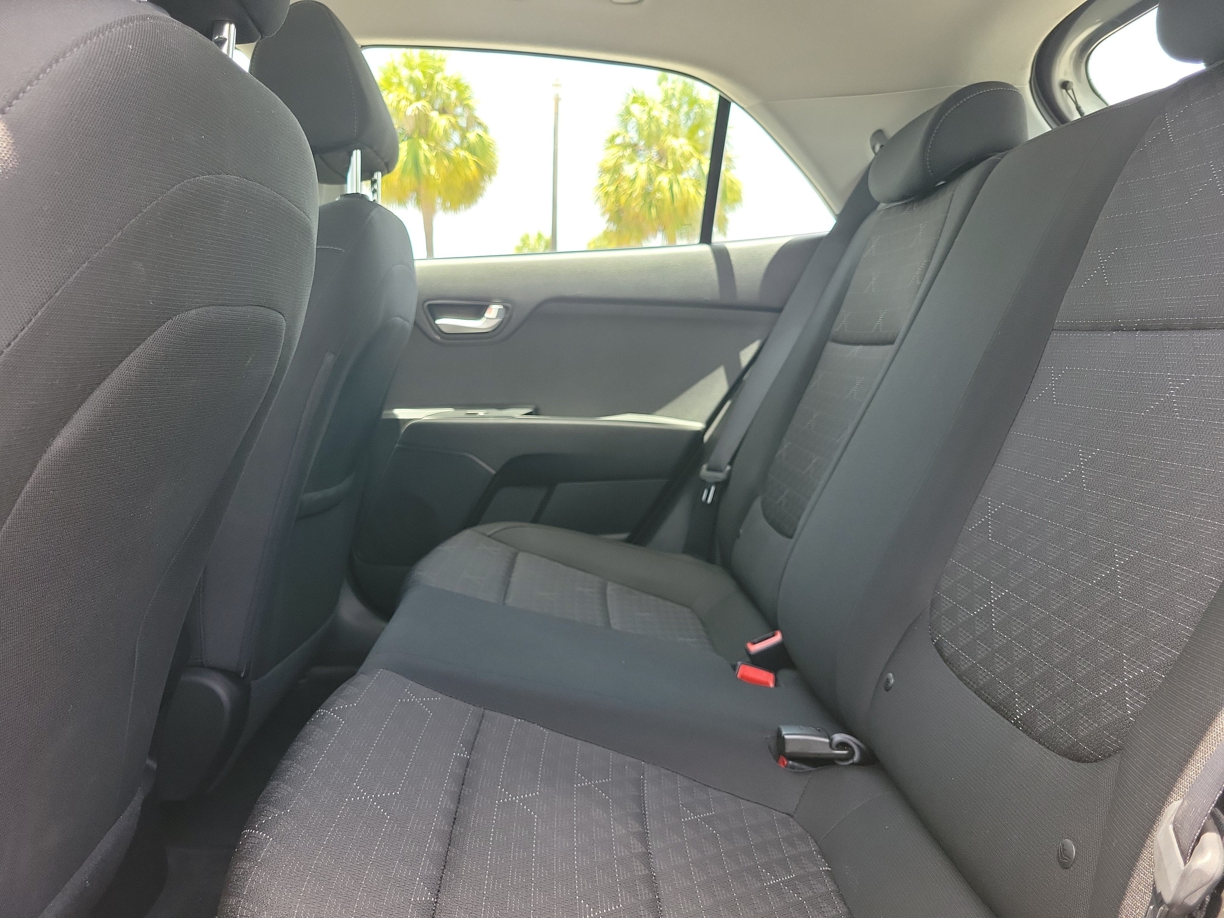 2022 Kia Rio 5-Door S
