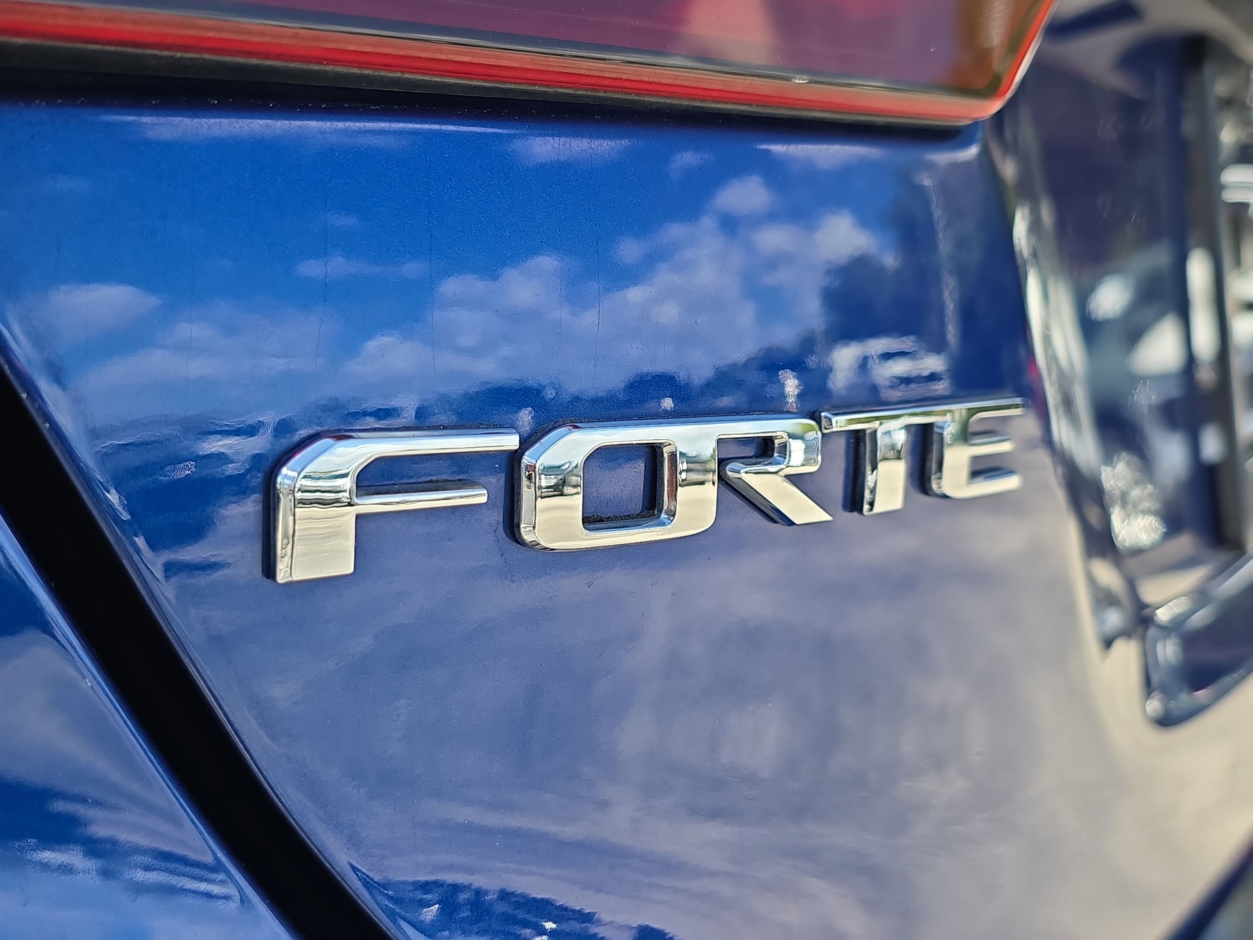 2020 Kia Forte GT-Line