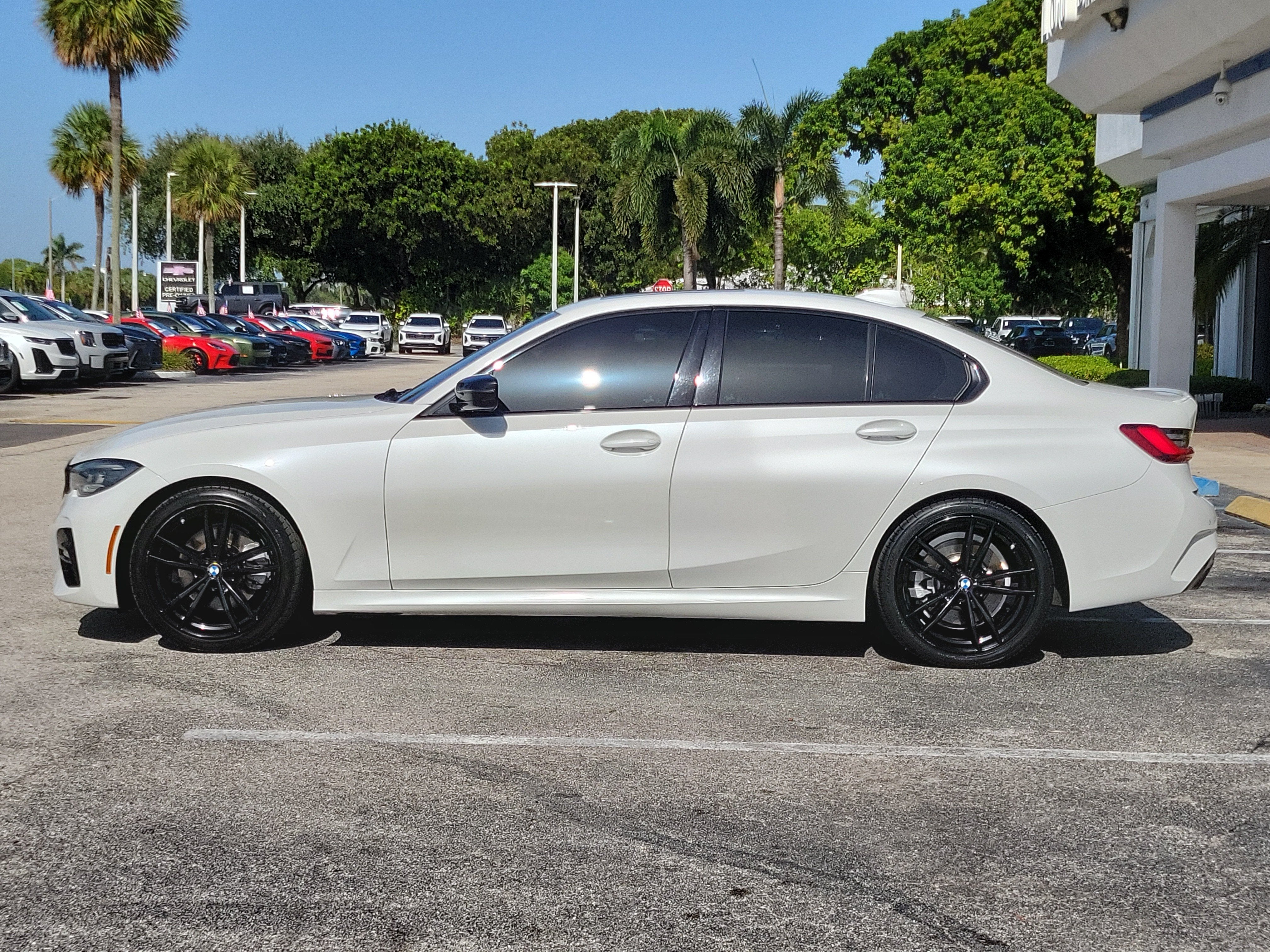 2022 BMW 3 Series 330i