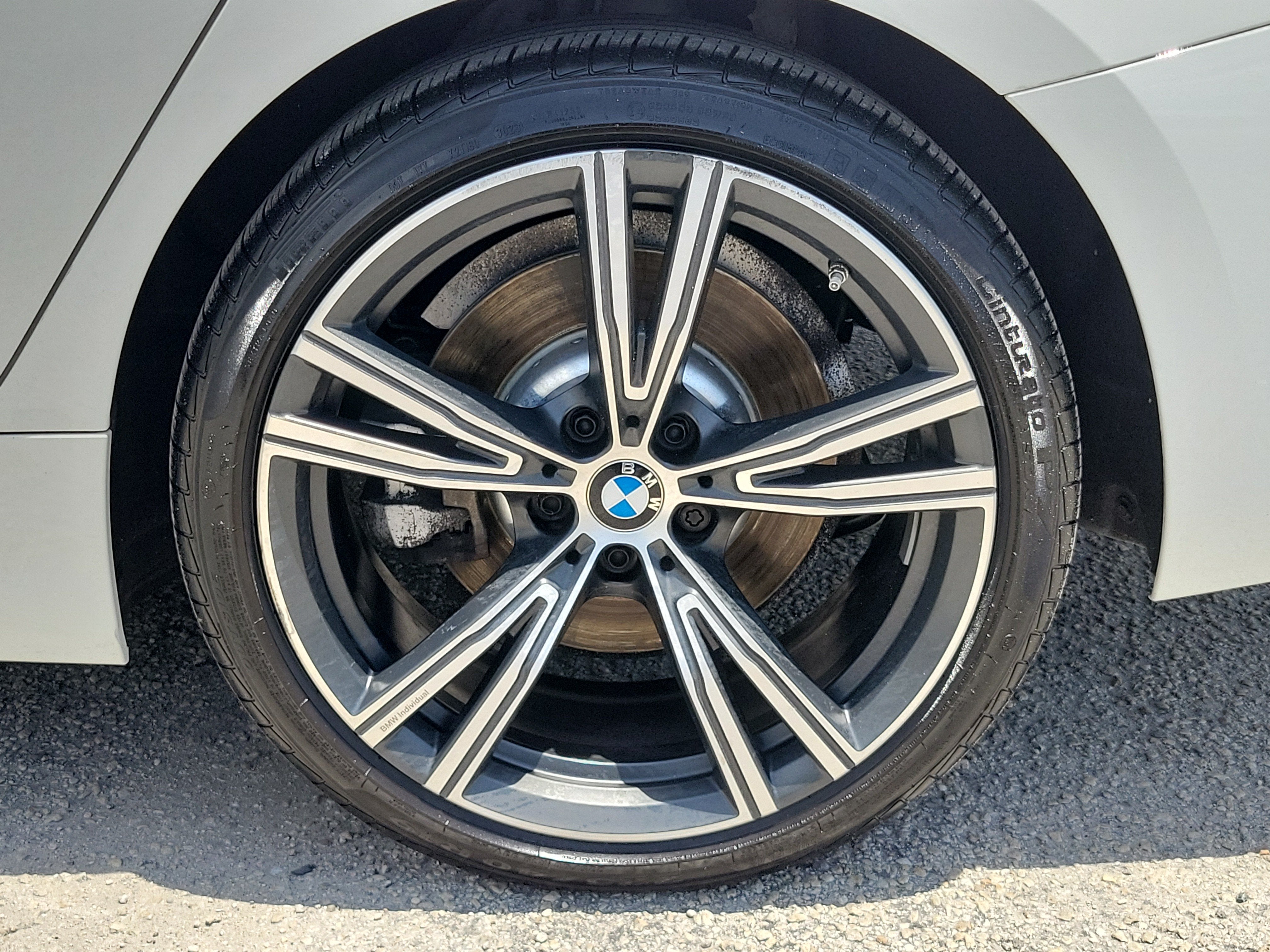 2023 BMW 3 Series 330i