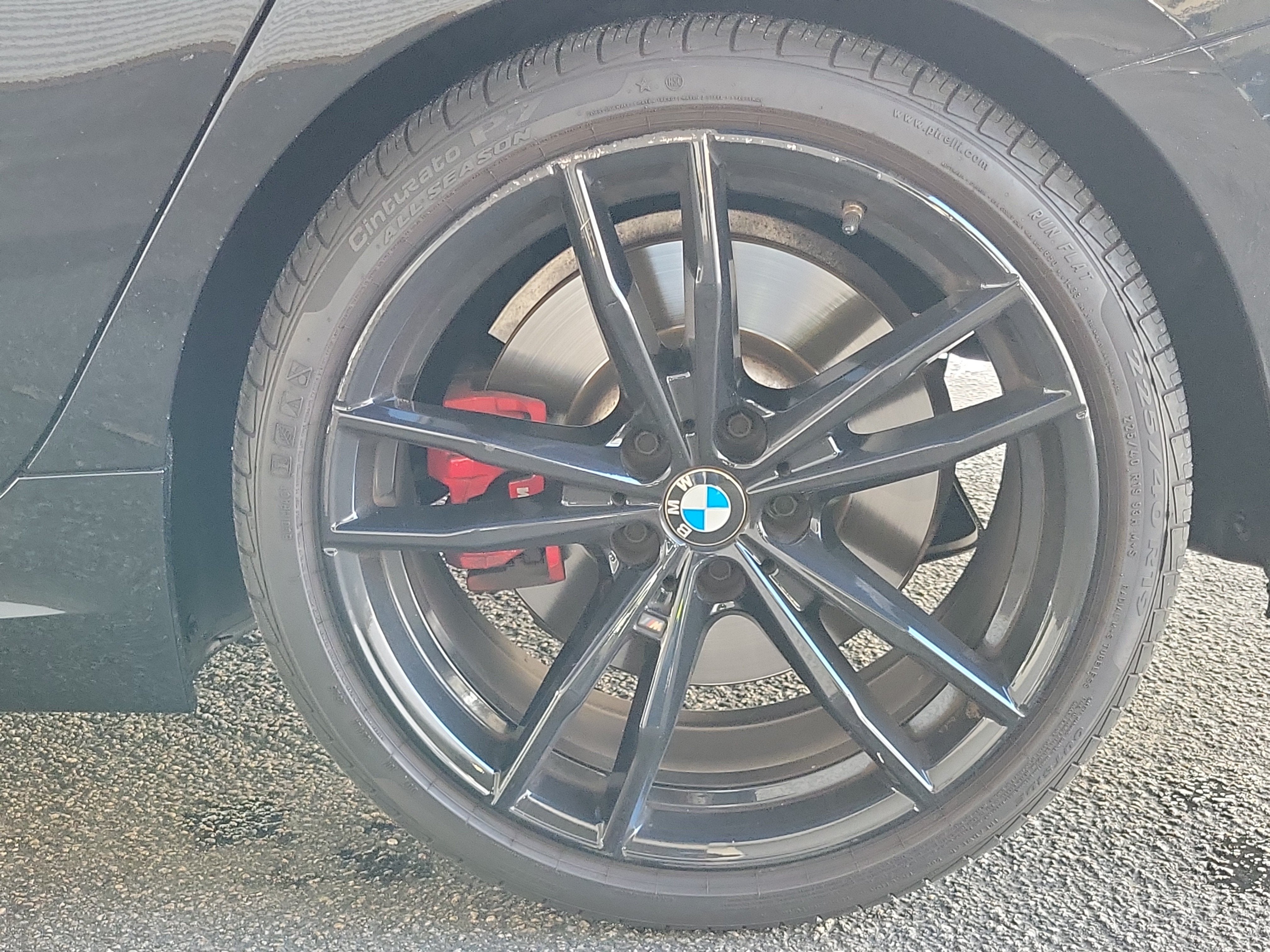 2023 BMW 3 Series 330i