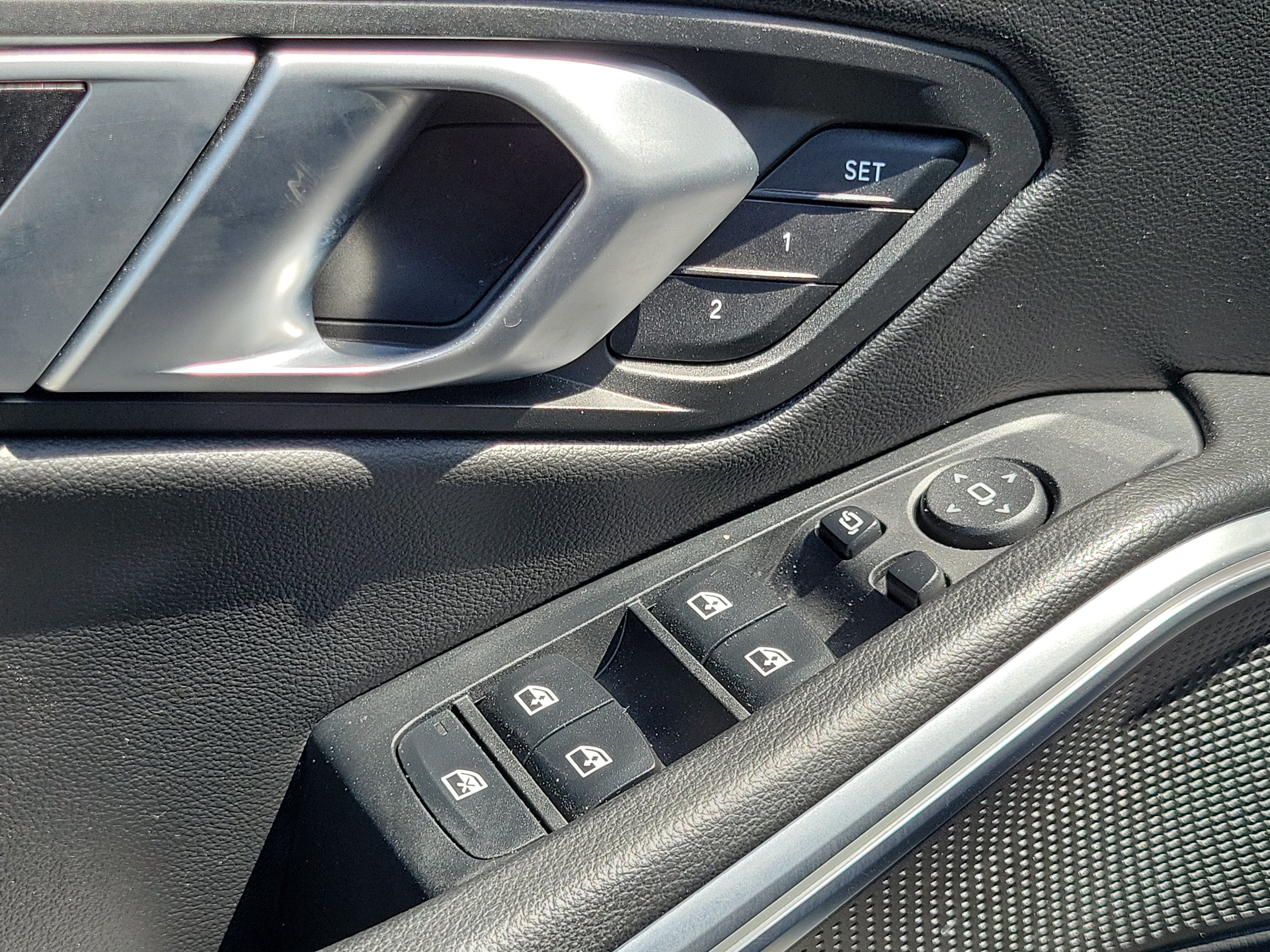 2023 BMW 3 Series 330i