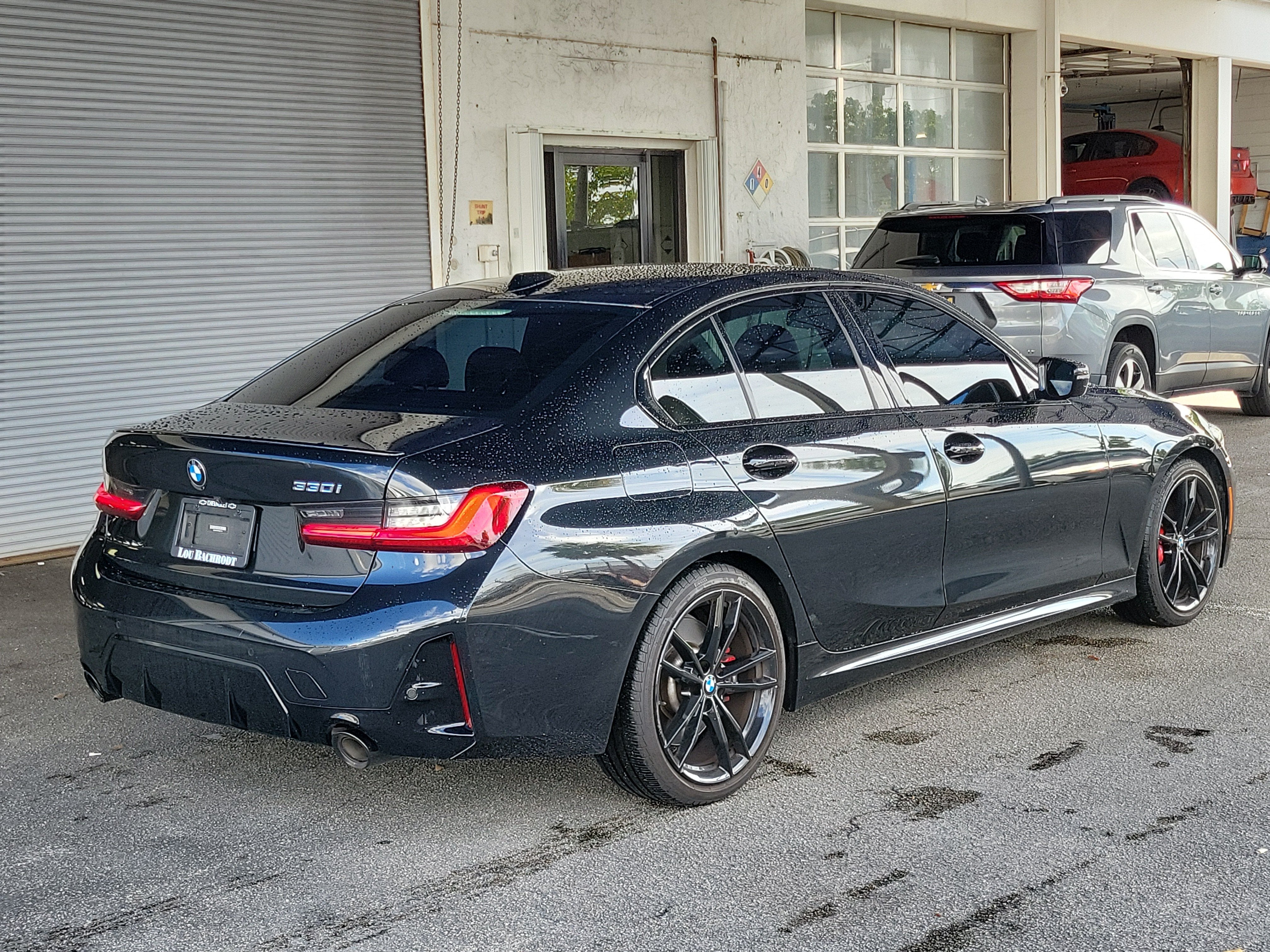 2023 BMW 3 Series 330i