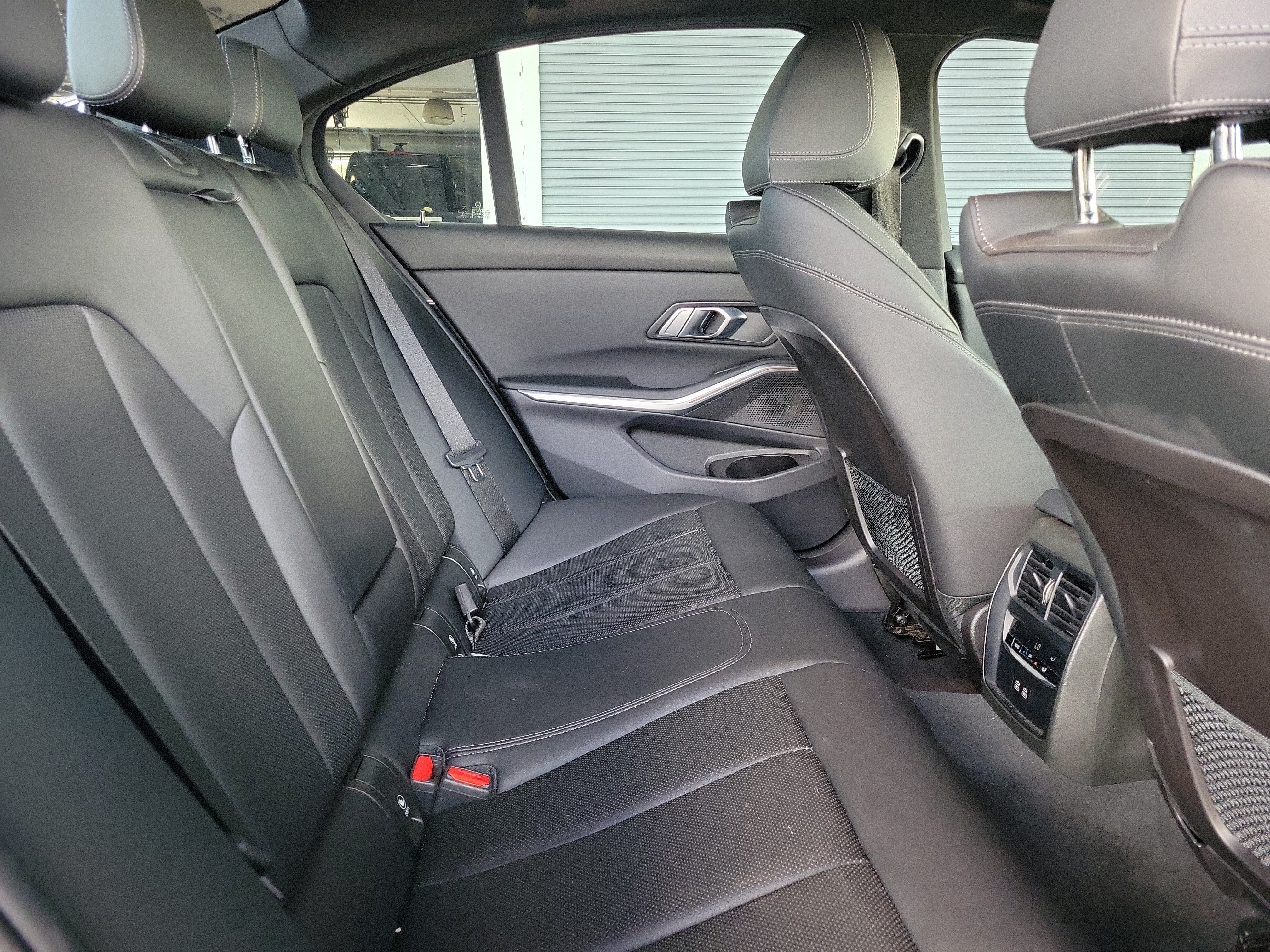 2023 BMW 3 Series 330i