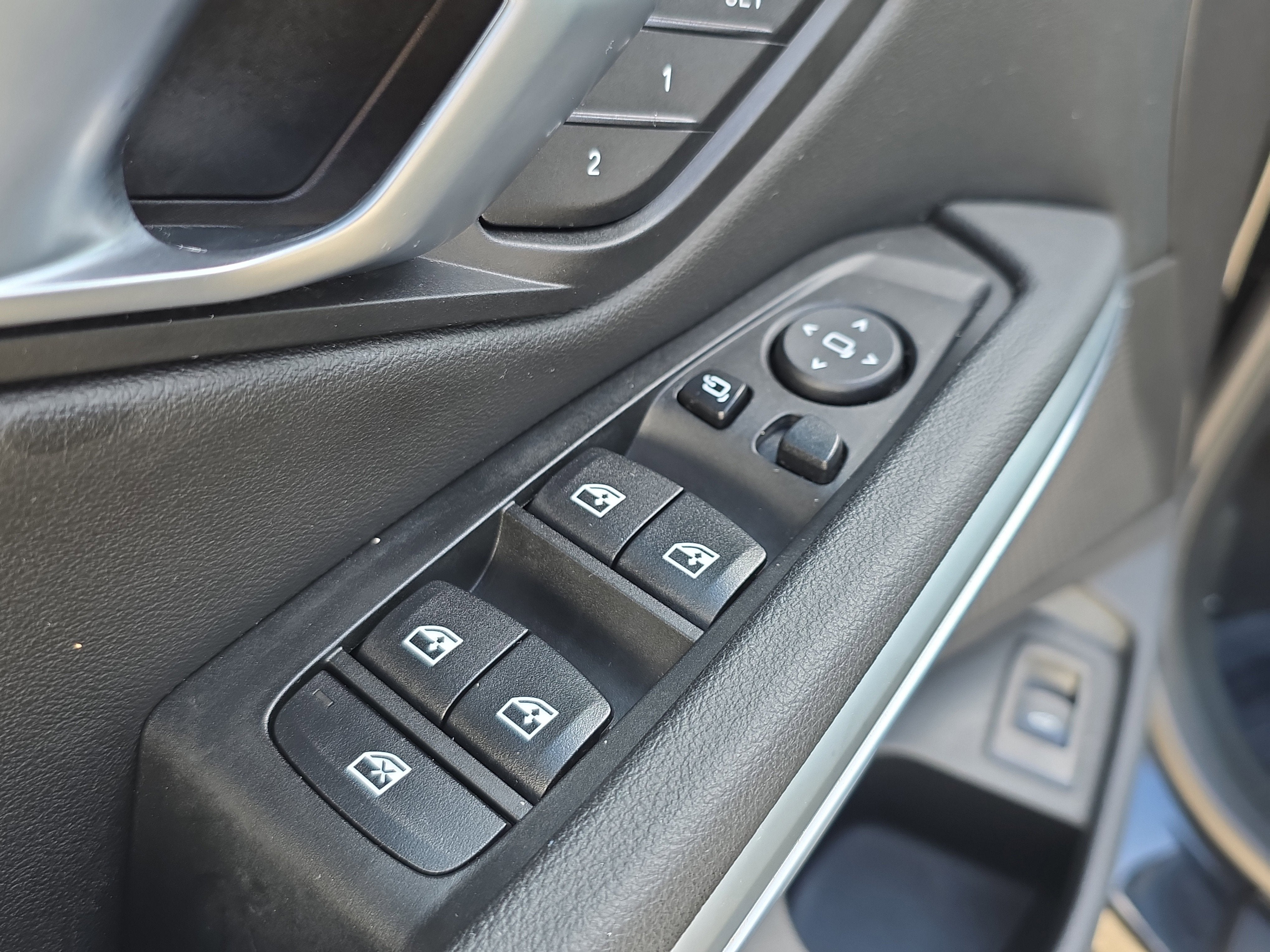 2024 BMW 3 Series 330i