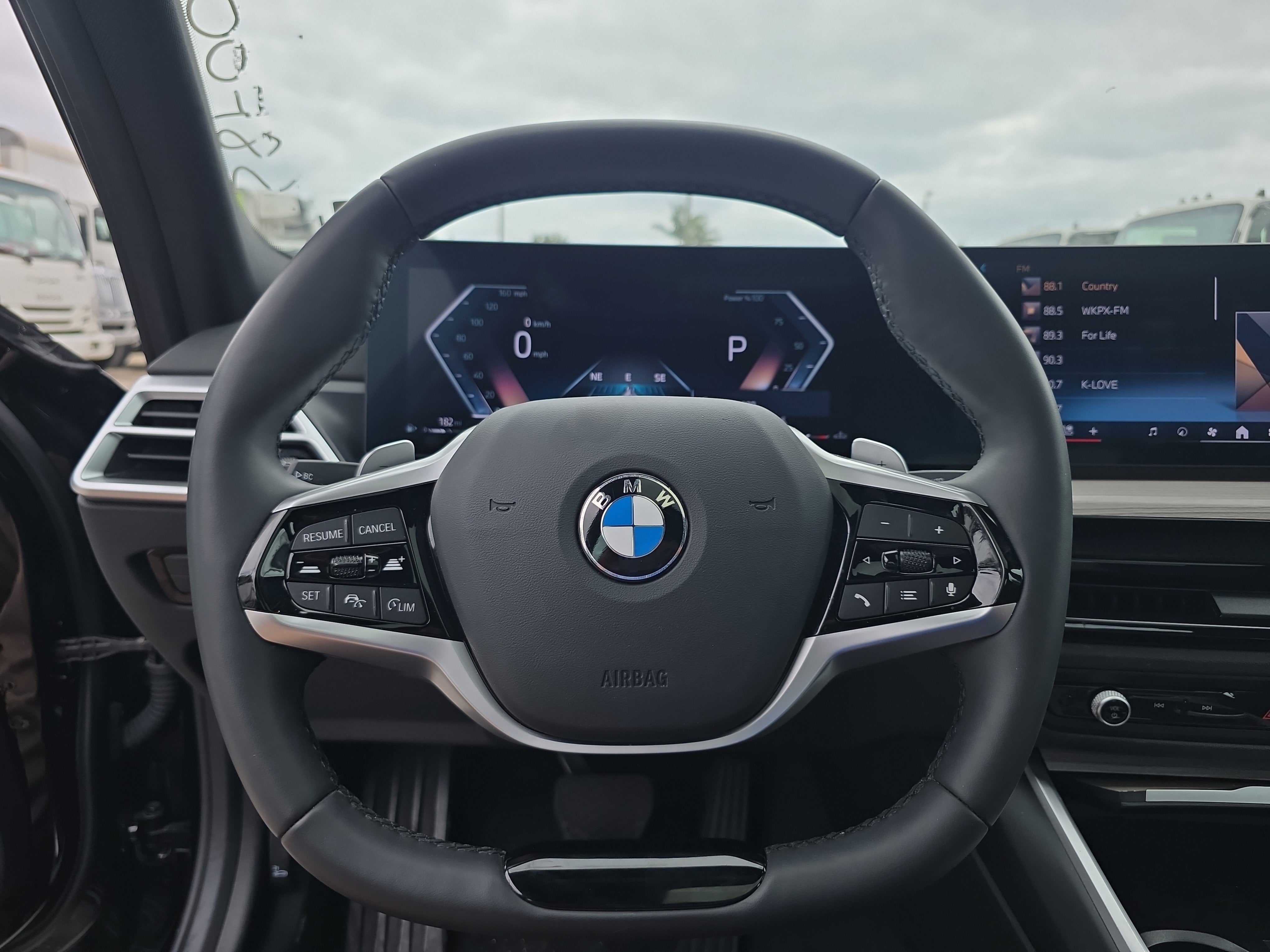 2025 BMW 3 Series 330i xDrive